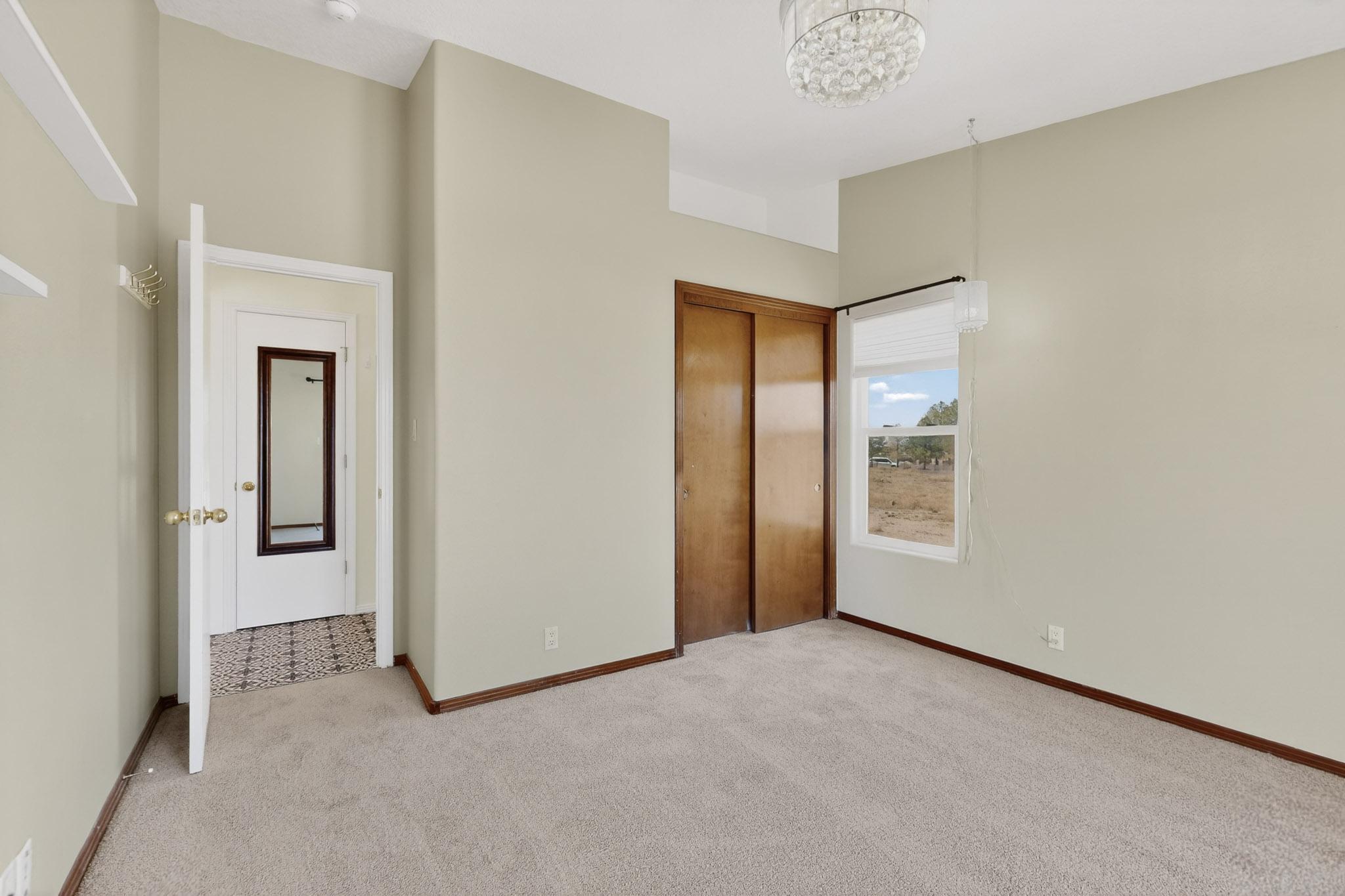 9507 Corona Avenue NE