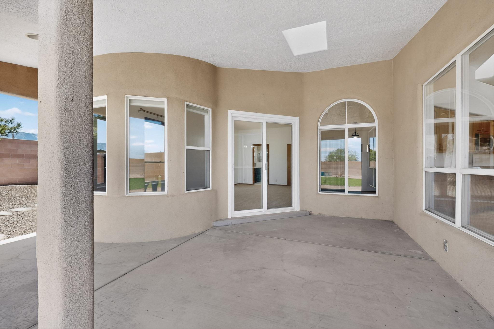 9507 Corona Avenue NE