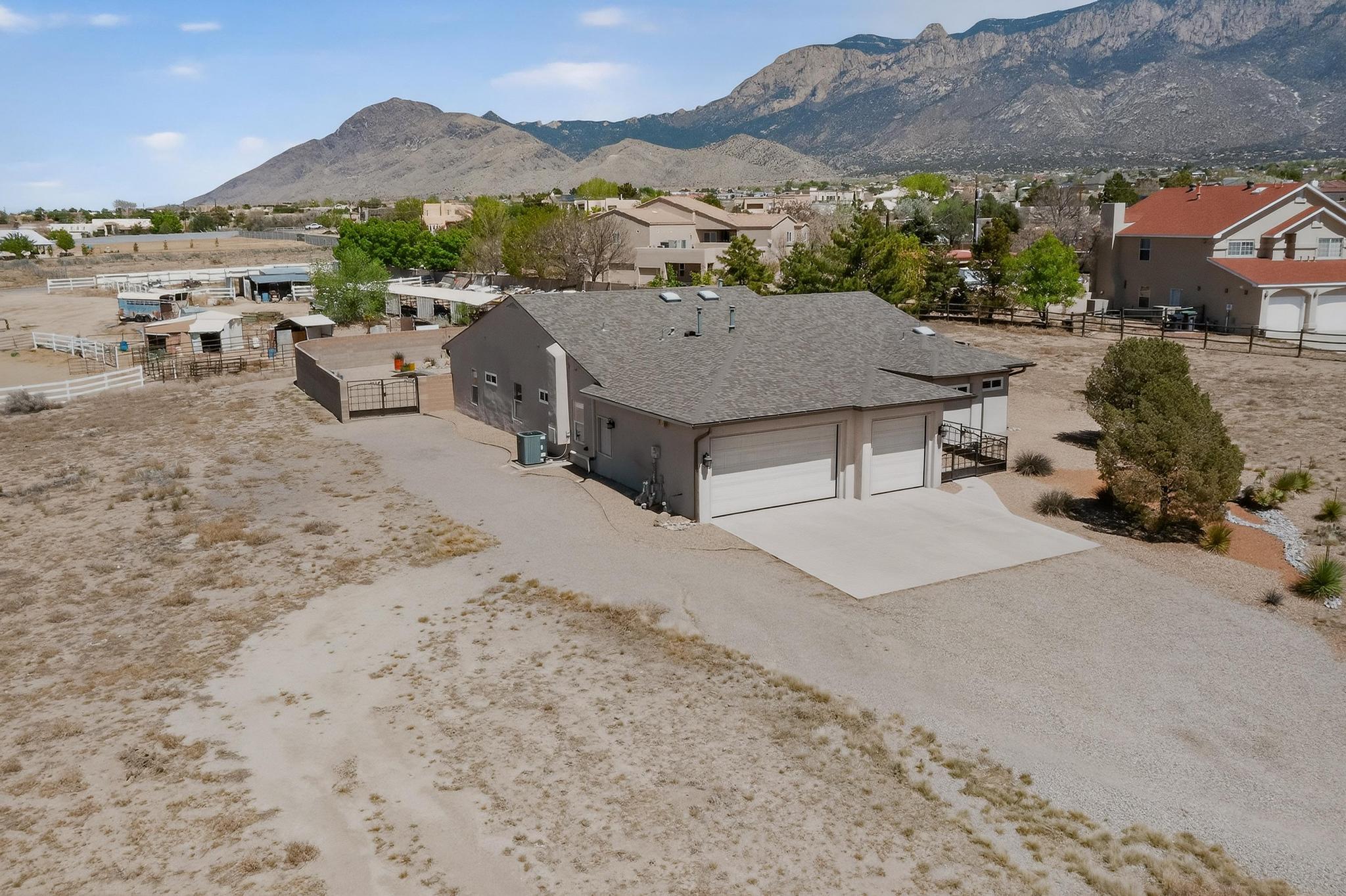 9507 Corona Avenue NE