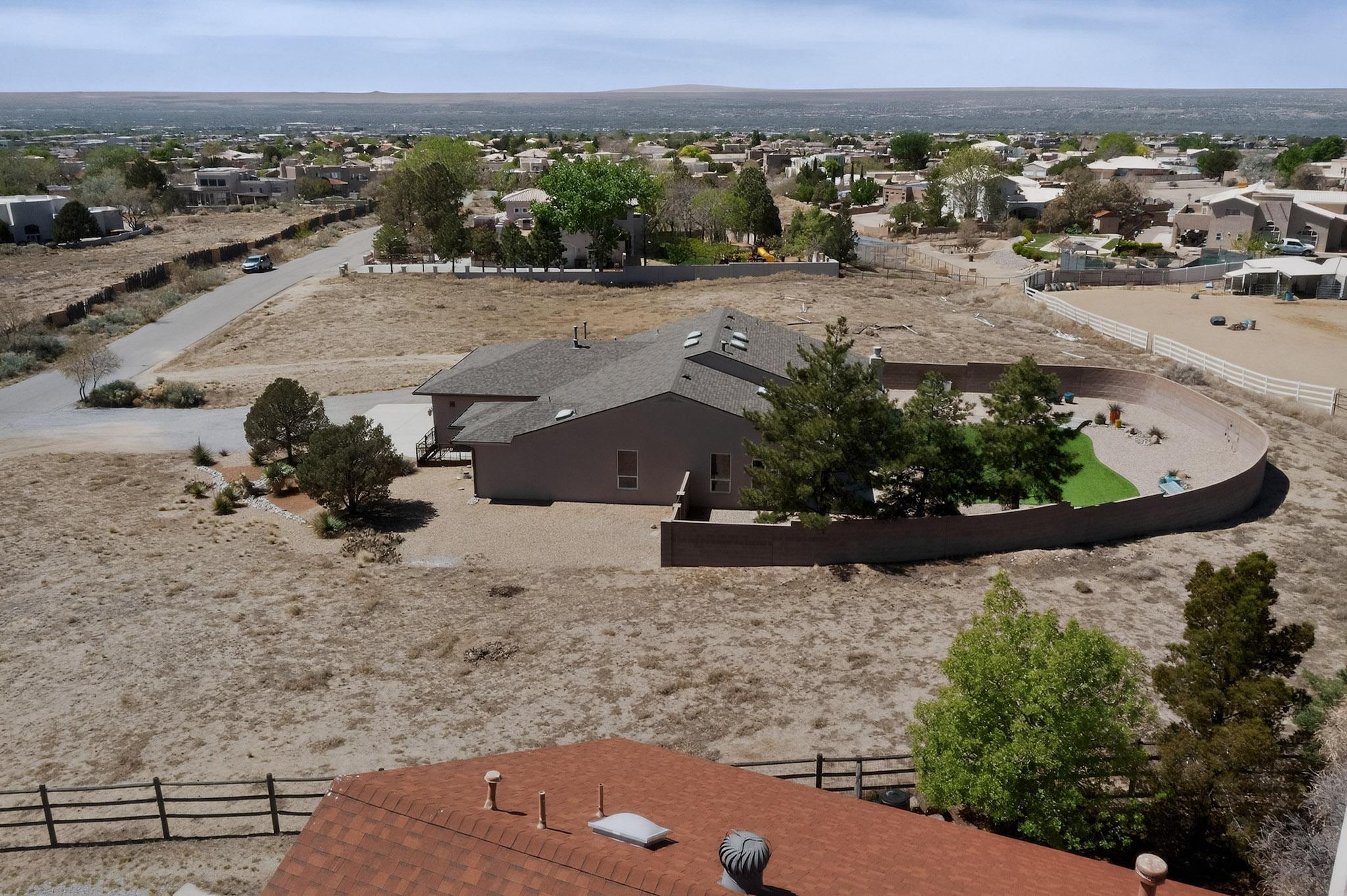 9507 Corona Avenue NE