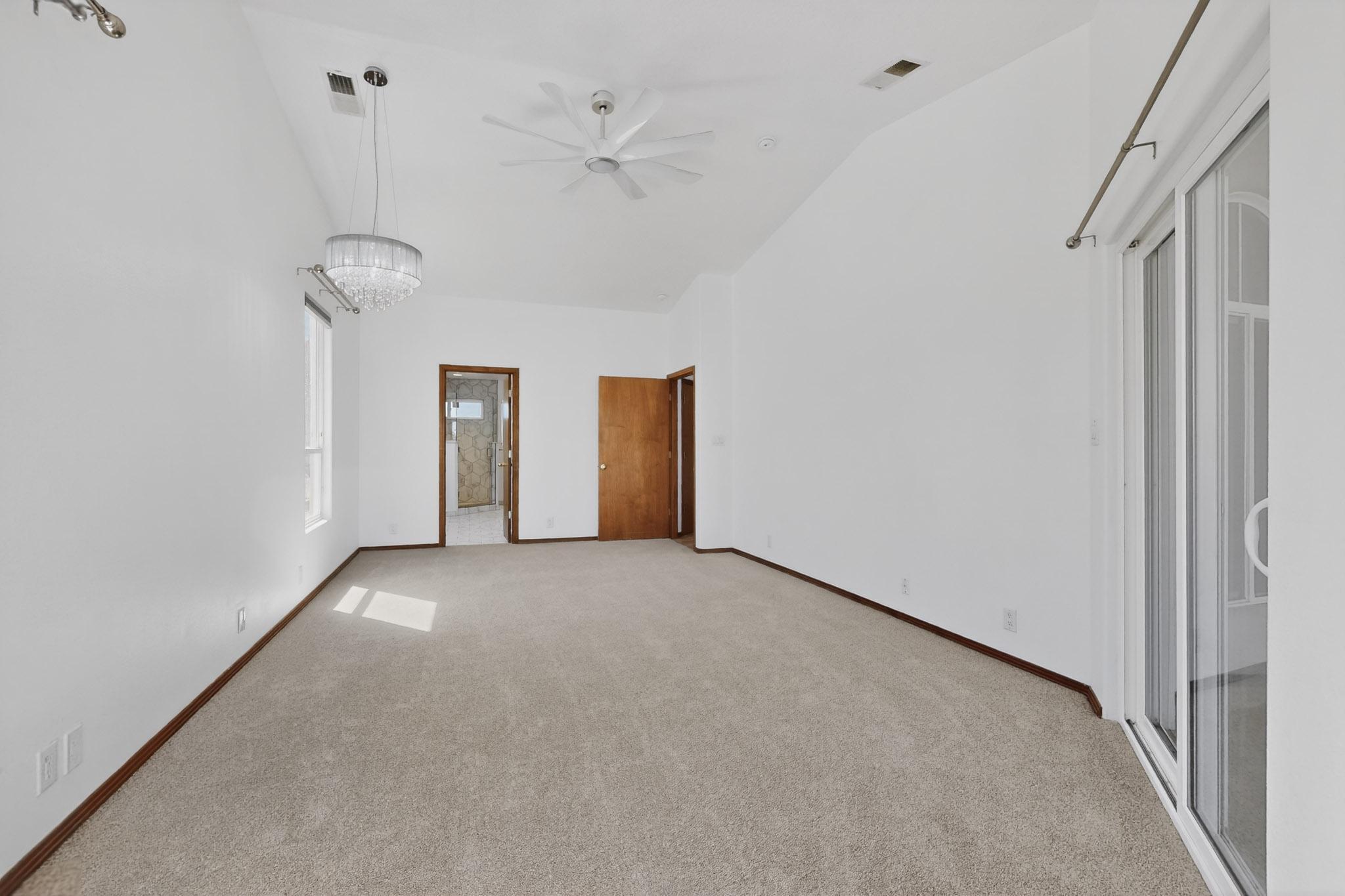 9507 Corona Avenue NE