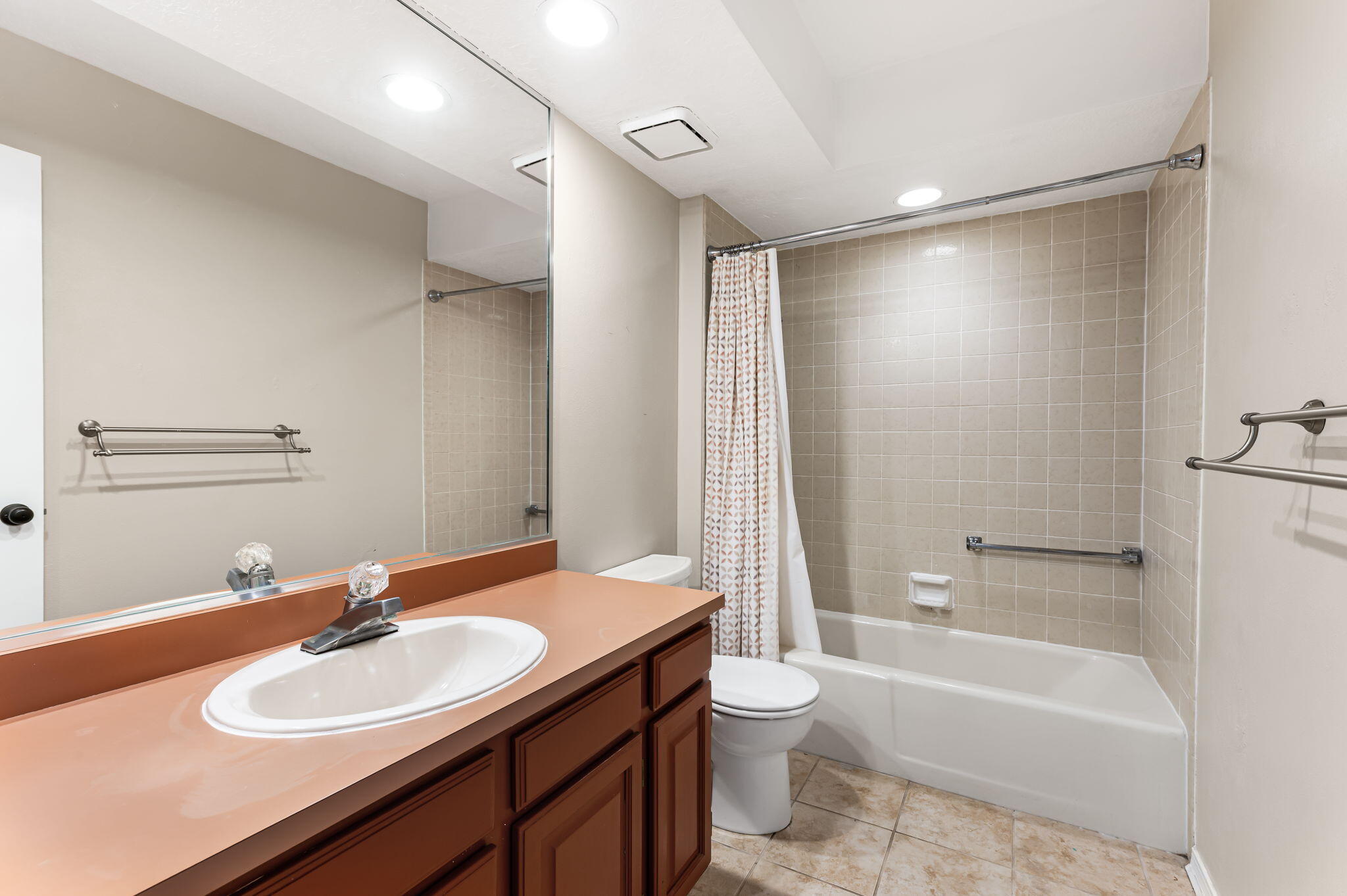 5708 Elderberry Court NE