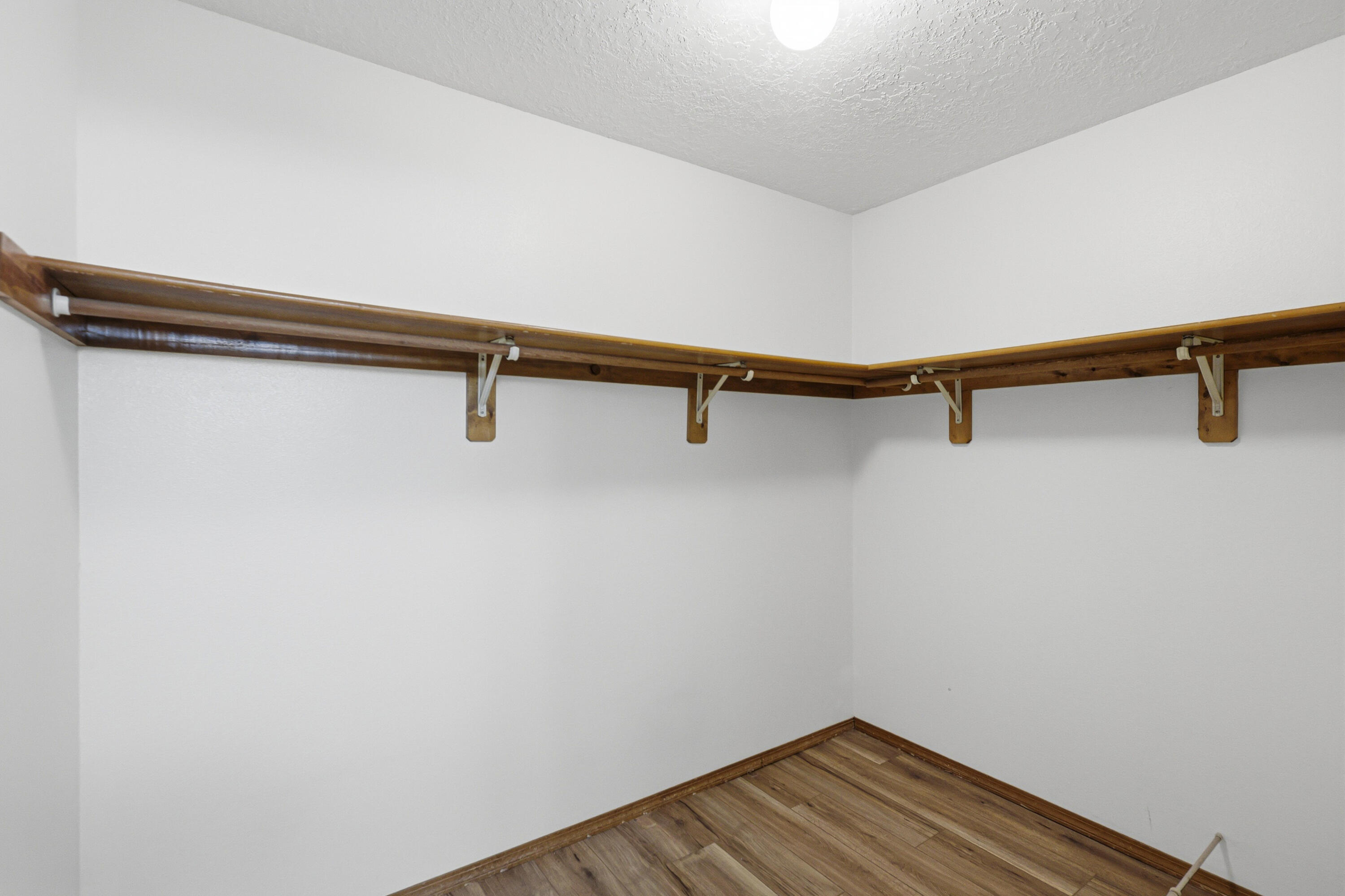 6 Sierra Vista Court