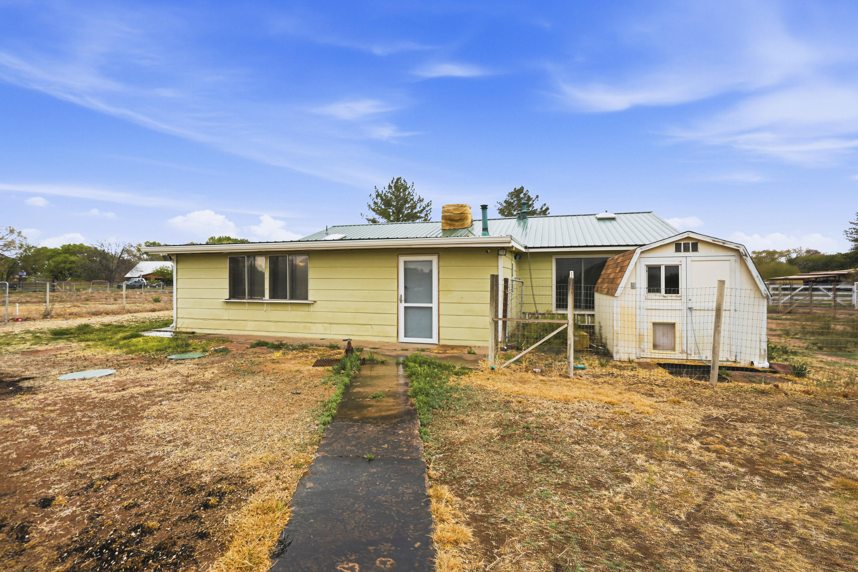 6 Sierra Vista Court