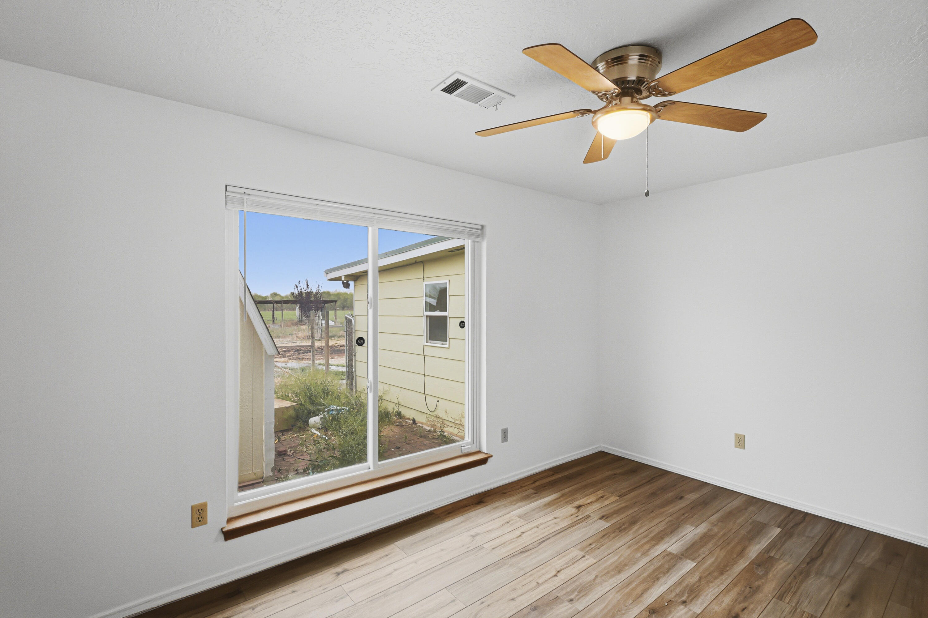 6 Sierra Vista Court