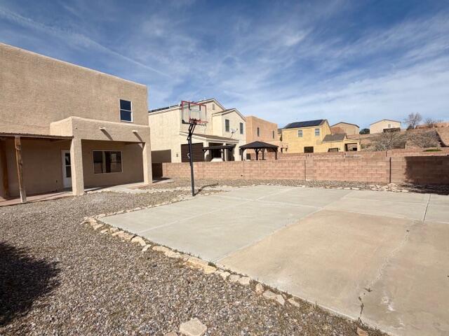 1332 Tesuque Court NE