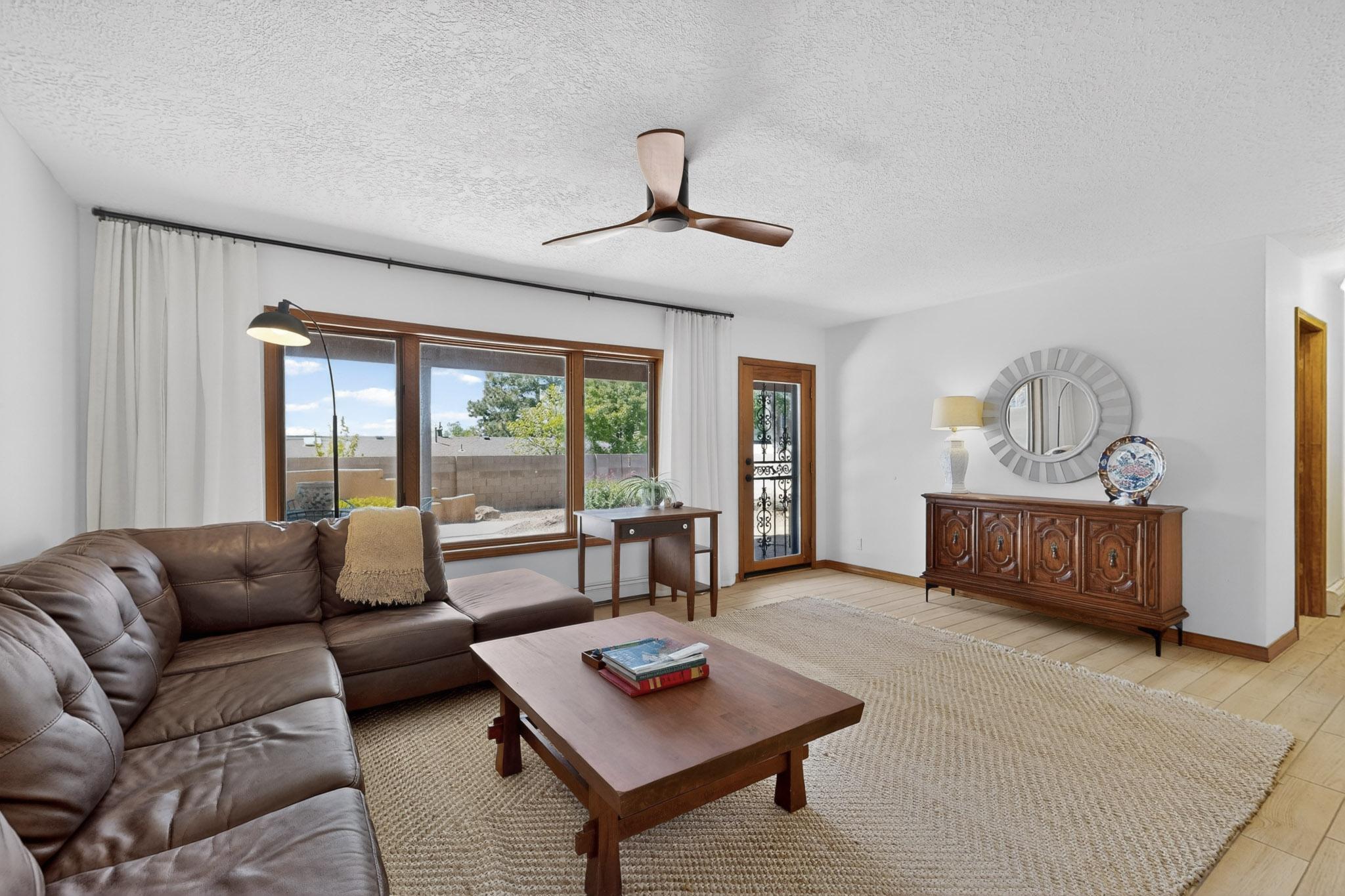 1109 Daskalos Drive NE