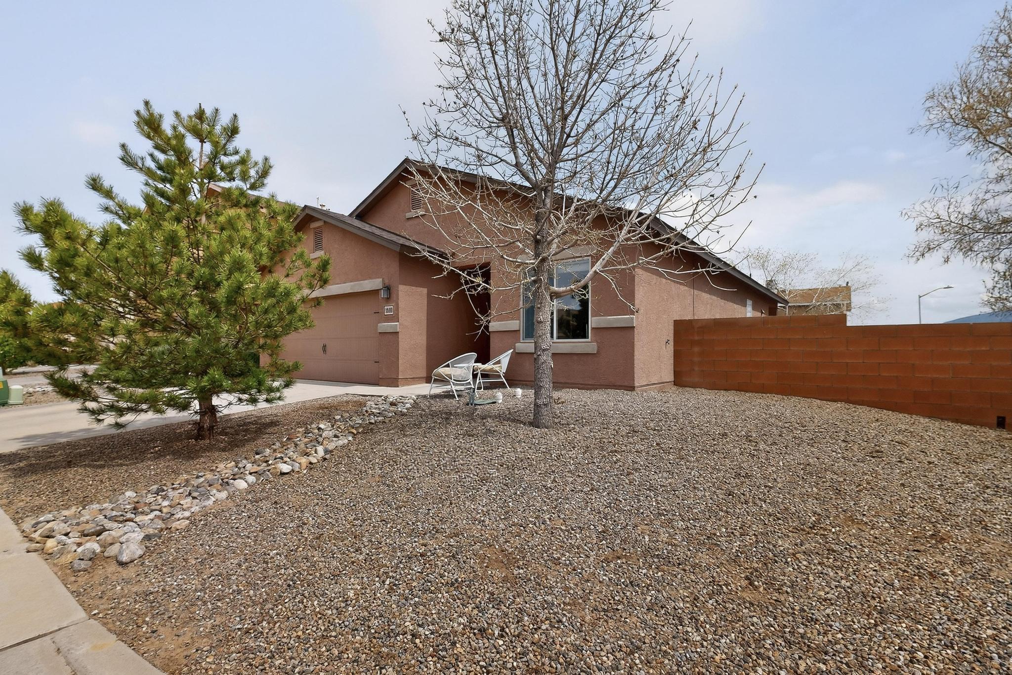 1810 Lark Drive NE