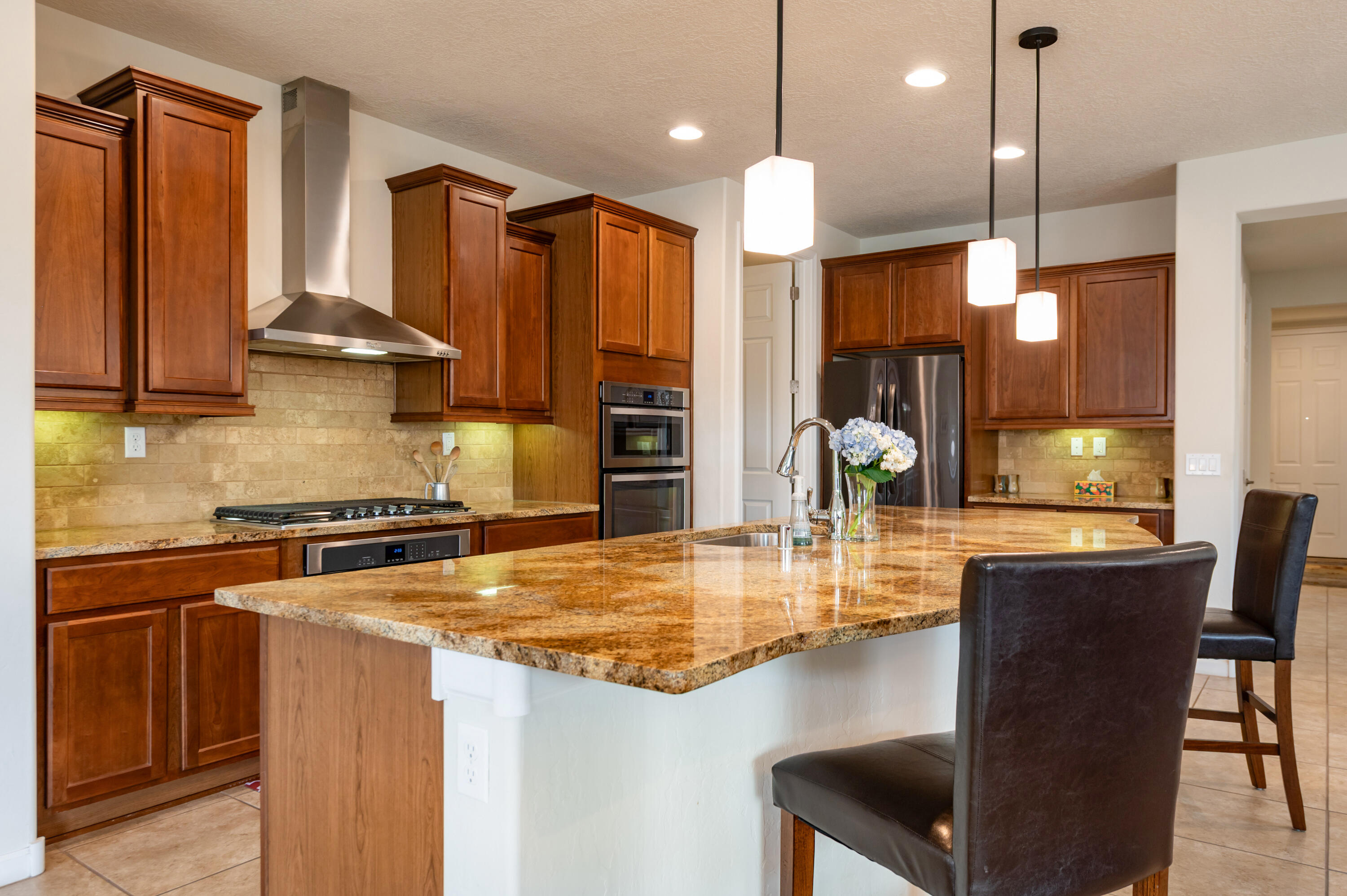 9256 Bear Lake Way NW