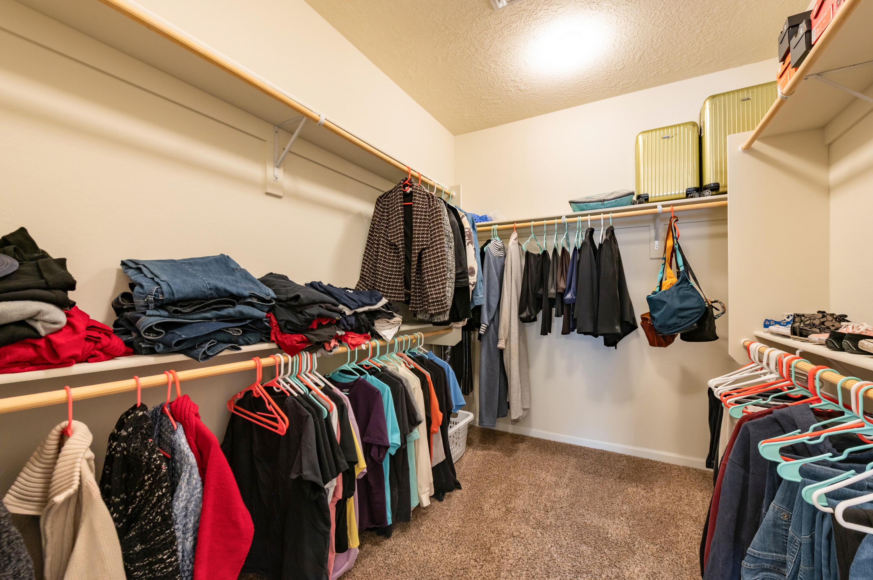 9256 Bear Lake Way NW