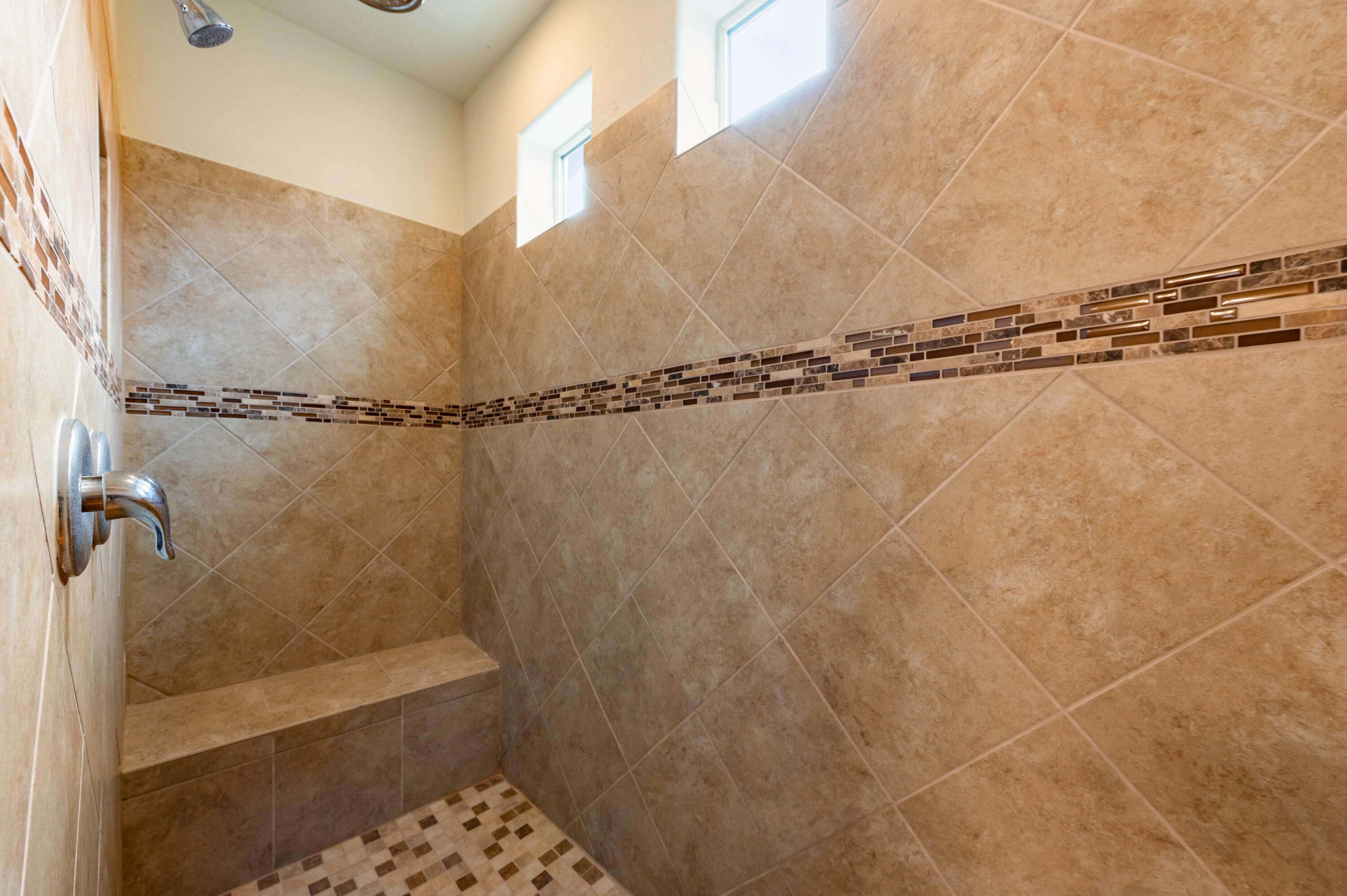 9256 Bear Lake Way NW