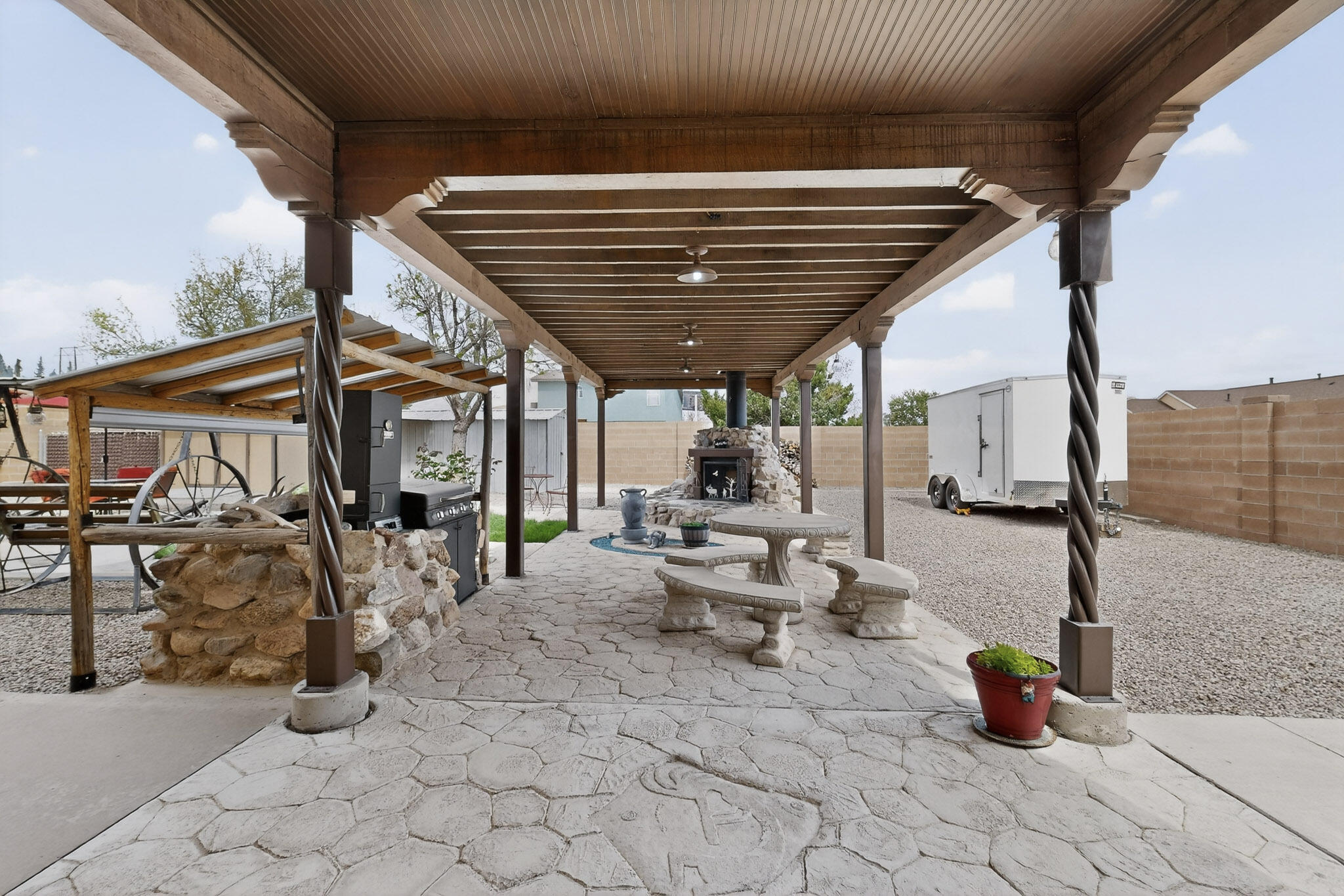 832 Monticello Park Drive SE