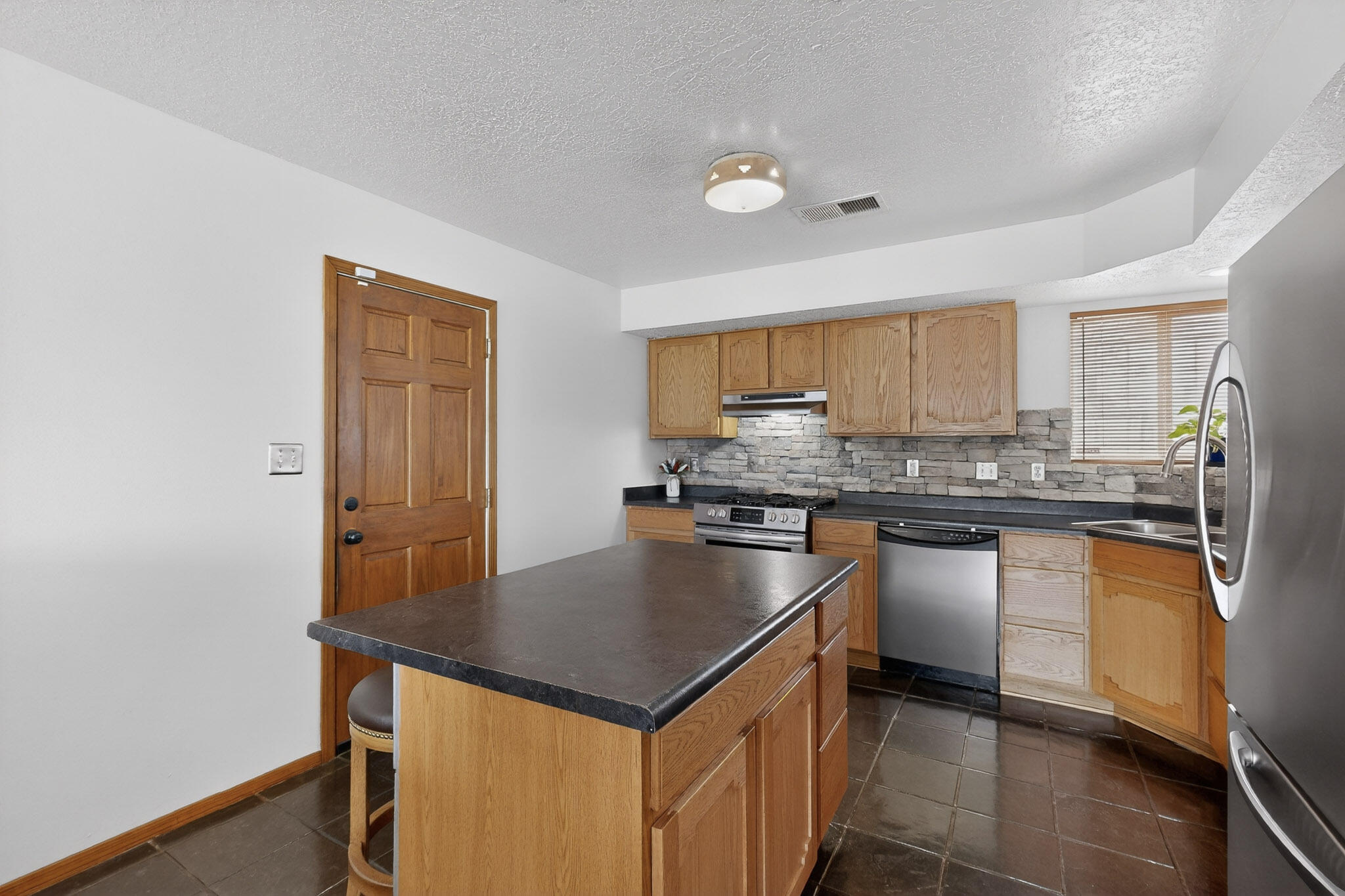 832 Monticello Park Drive SE