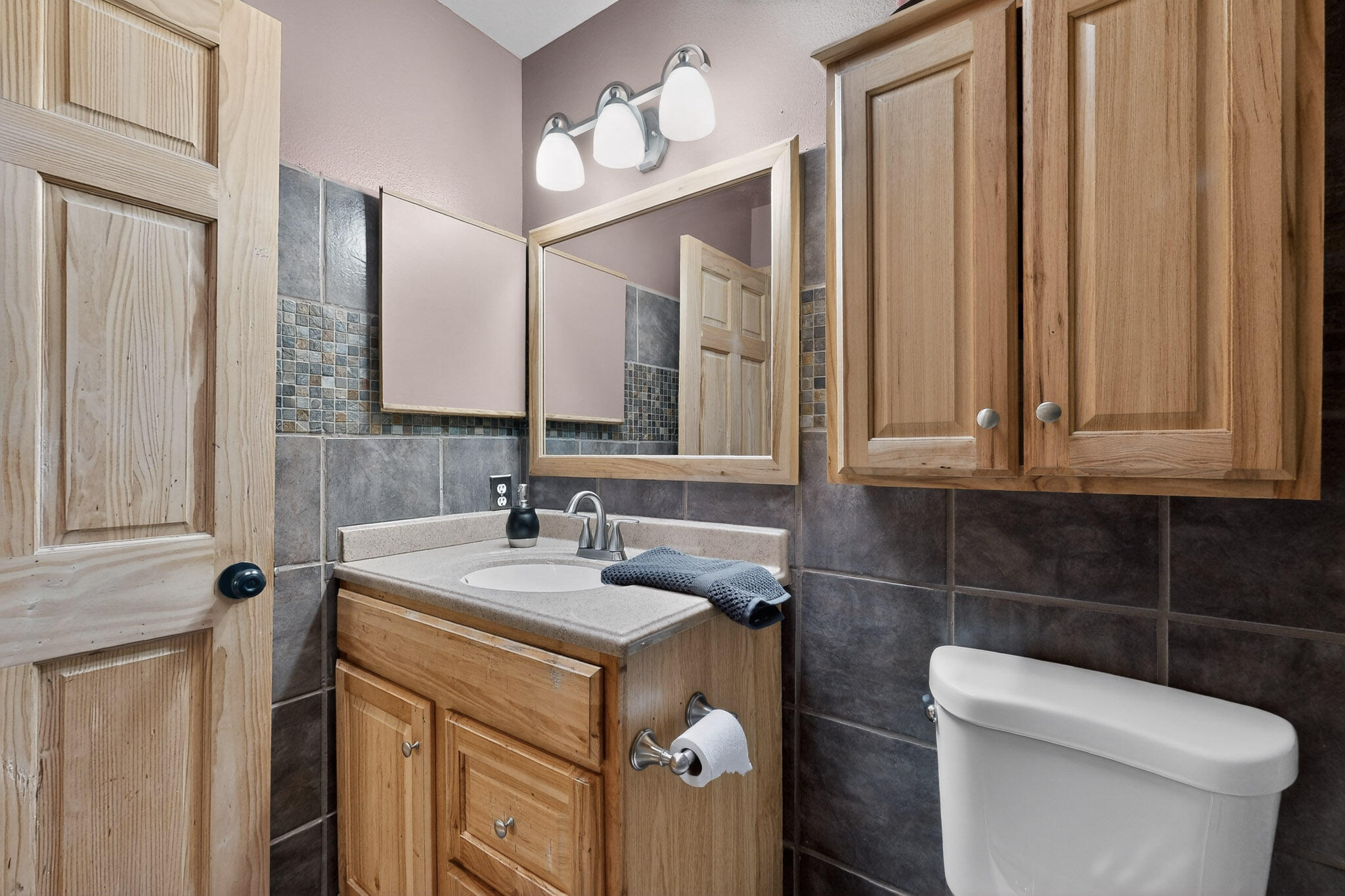 832 Monticello Park Drive SE