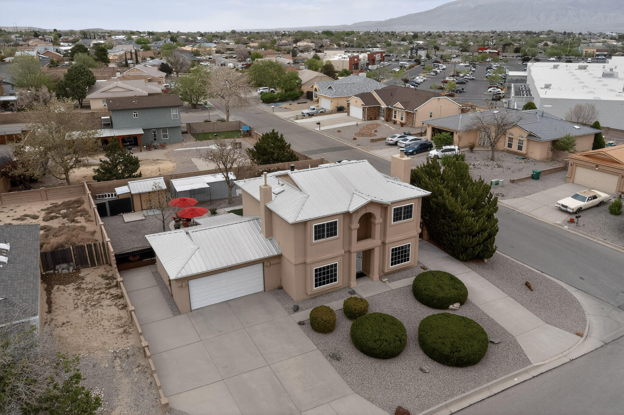 832 Monticello Park Drive SE