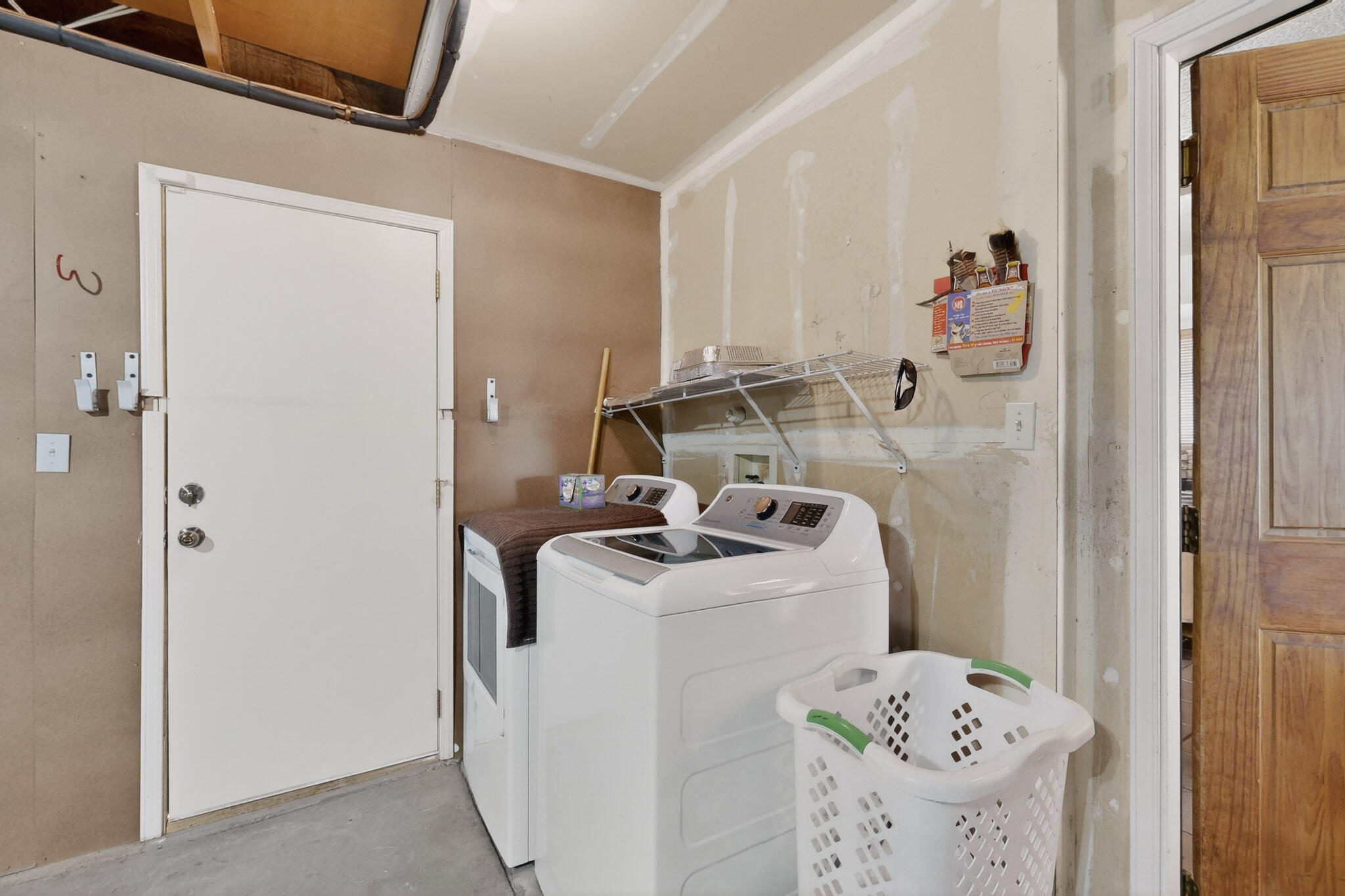 832 Monticello Park Drive SE