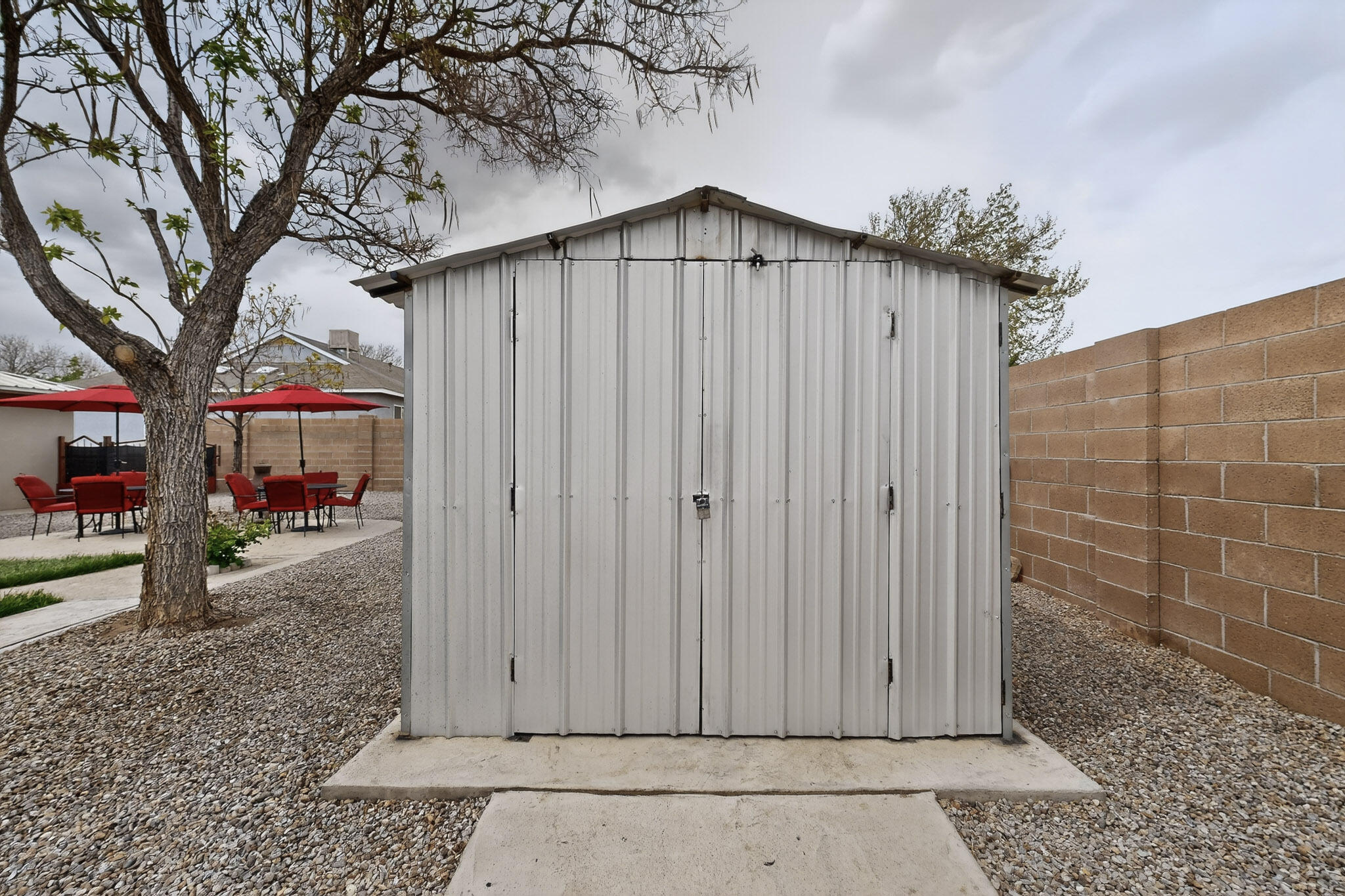 832 Monticello Park Drive SE