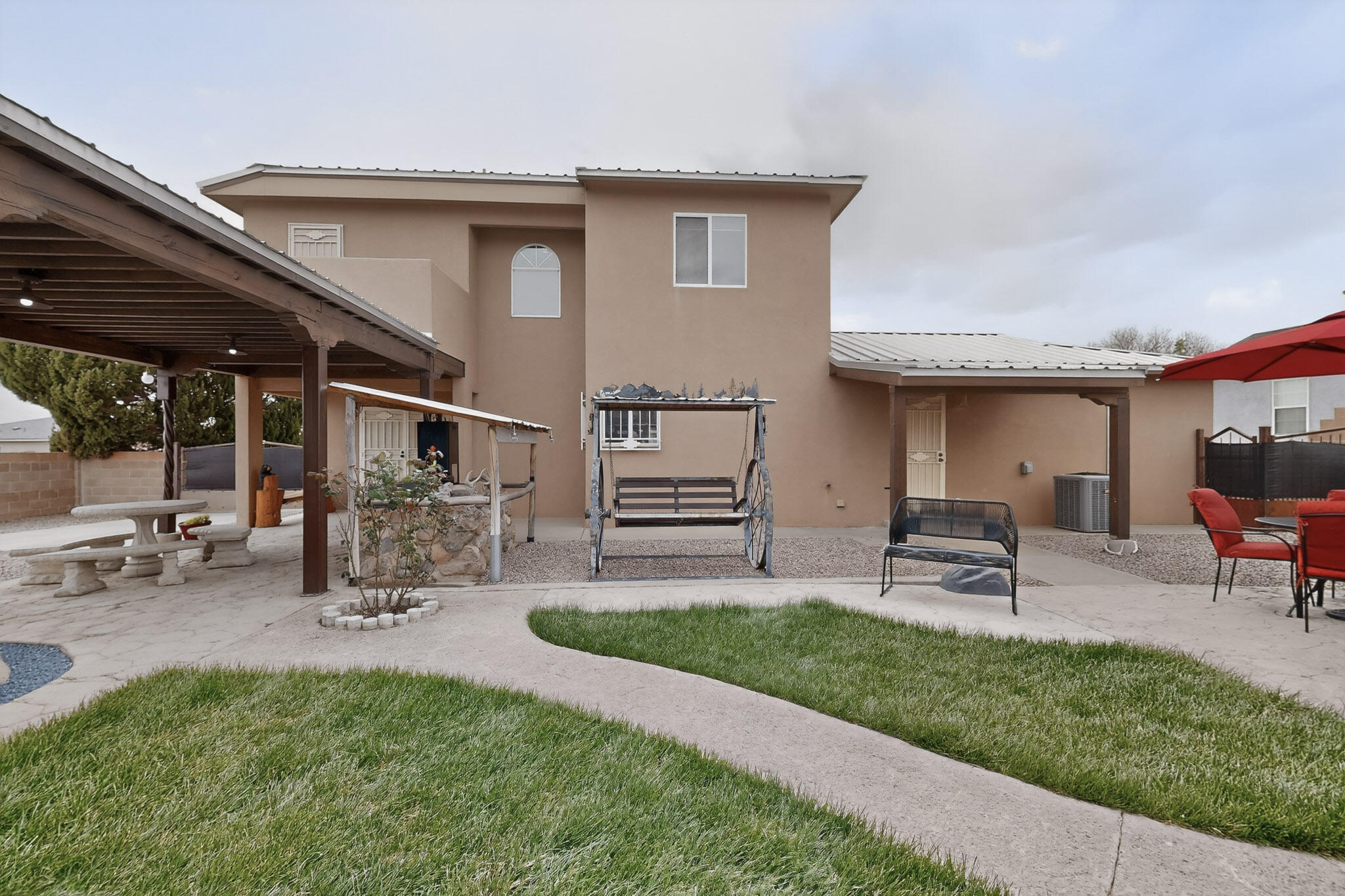 832 Monticello Park Drive SE