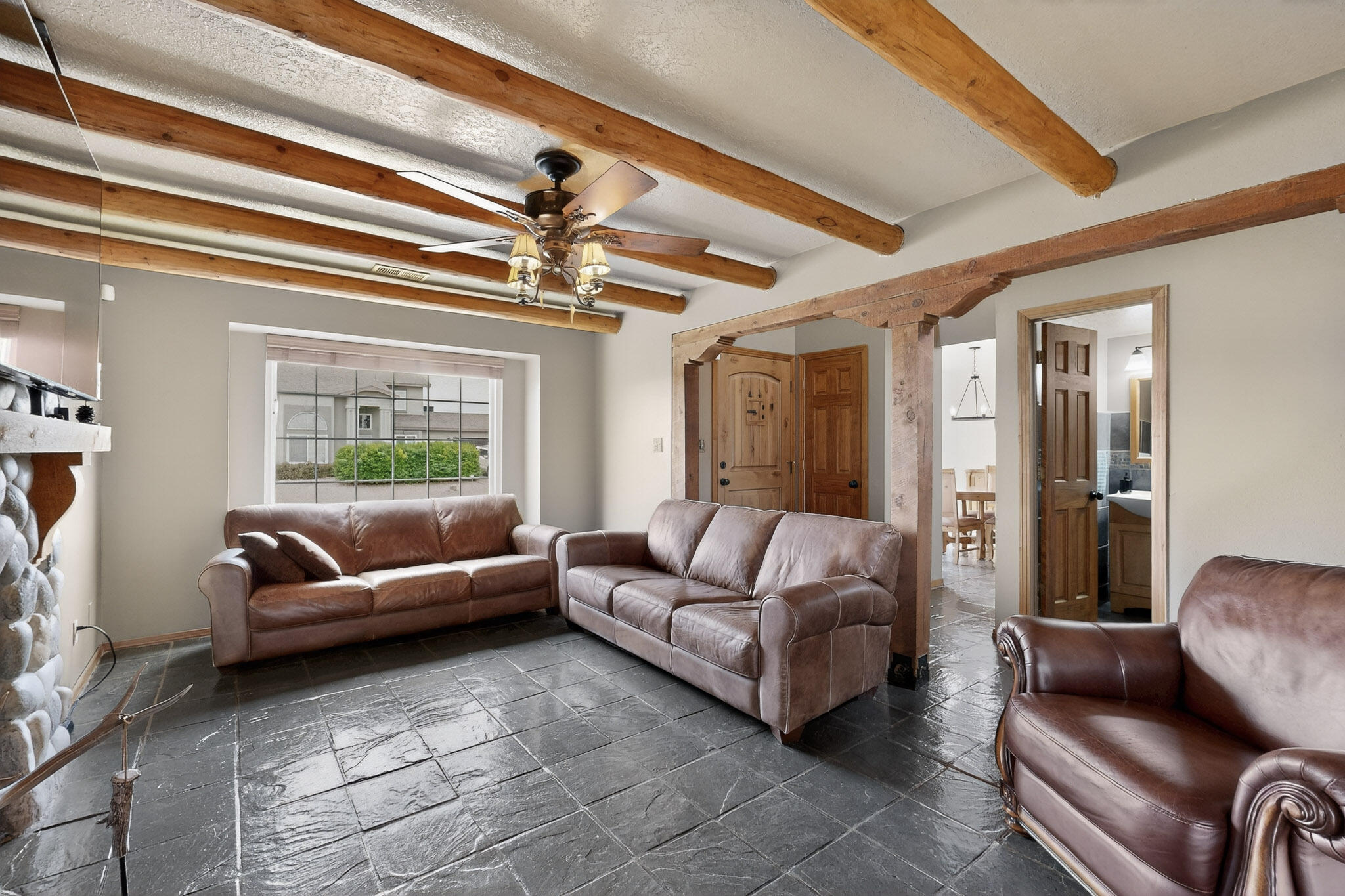 832 Monticello Park Drive SE