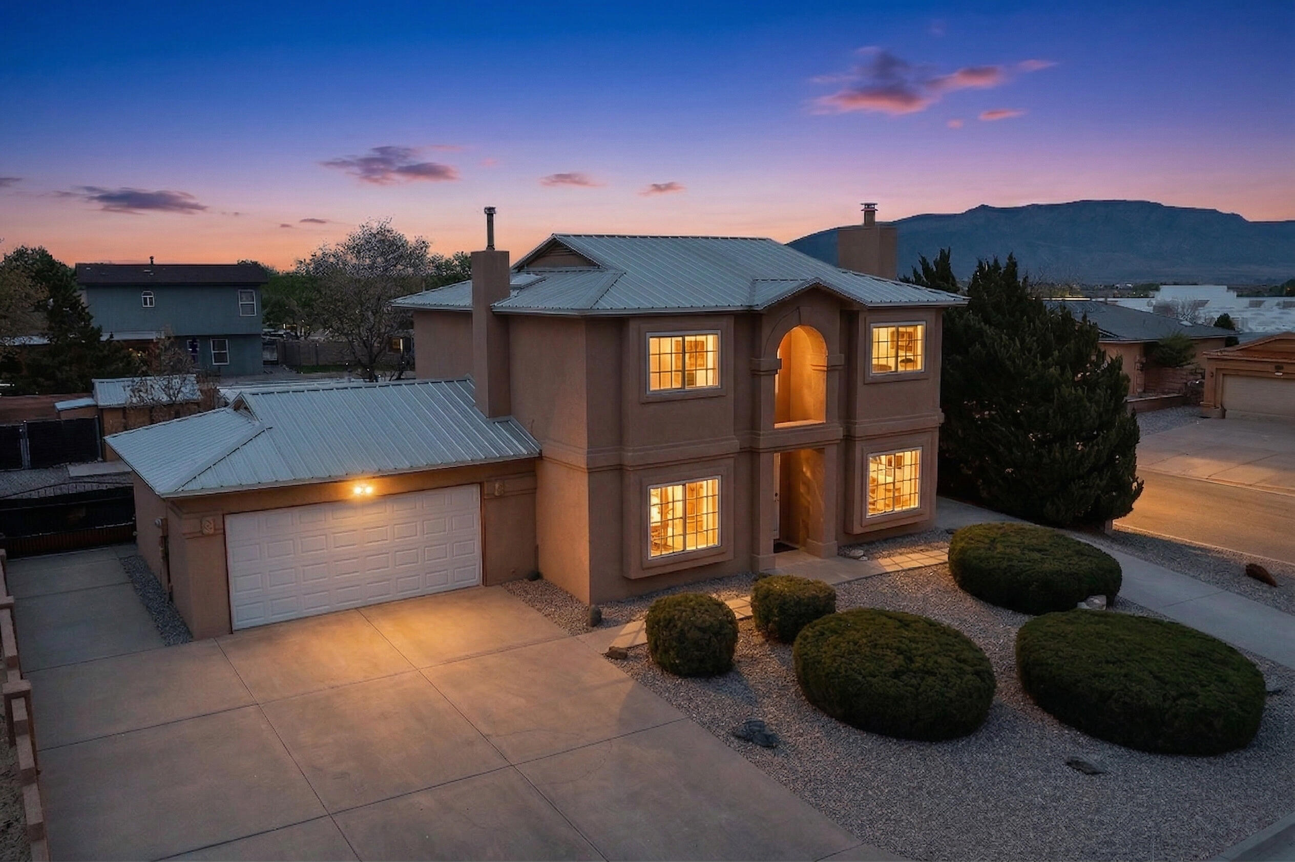 832 Monticello Park Drive SE