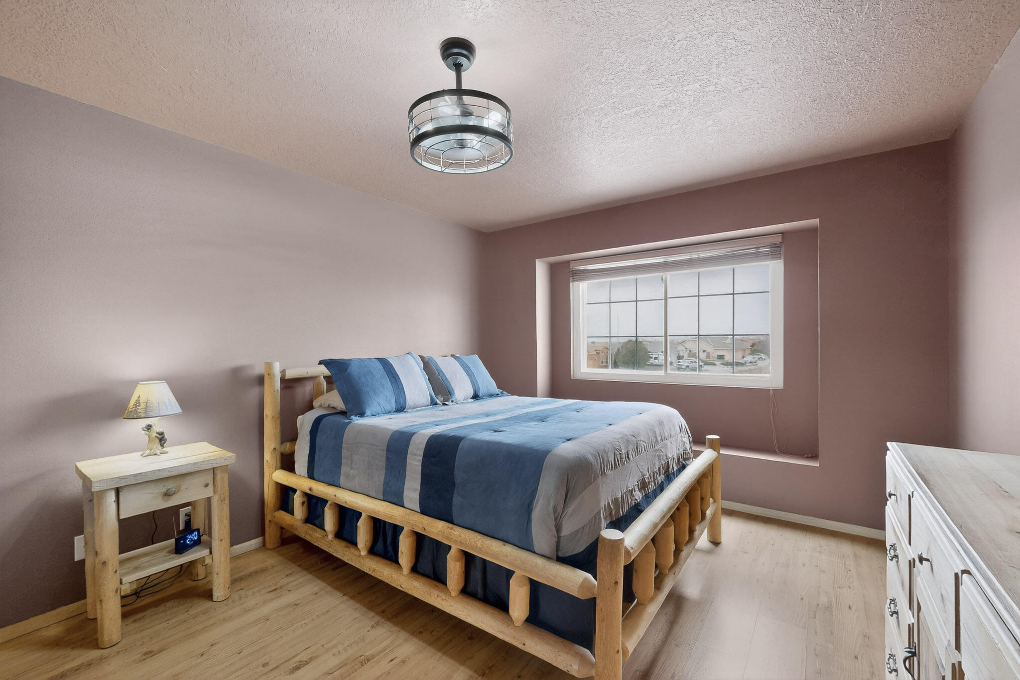 832 Monticello Park Drive SE