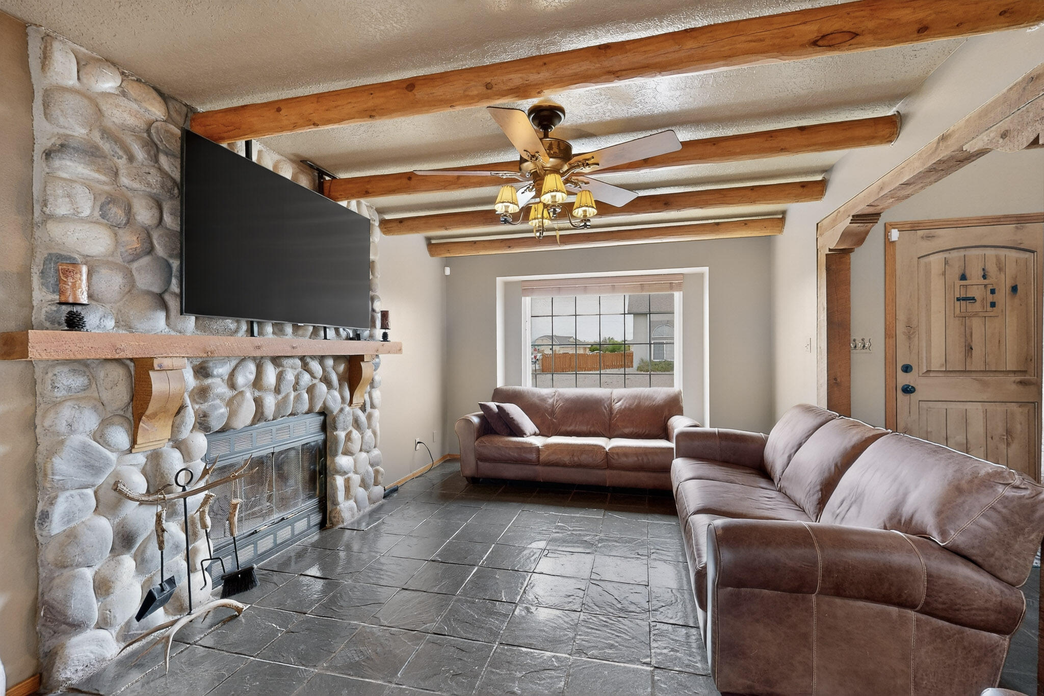 832 Monticello Park Drive SE