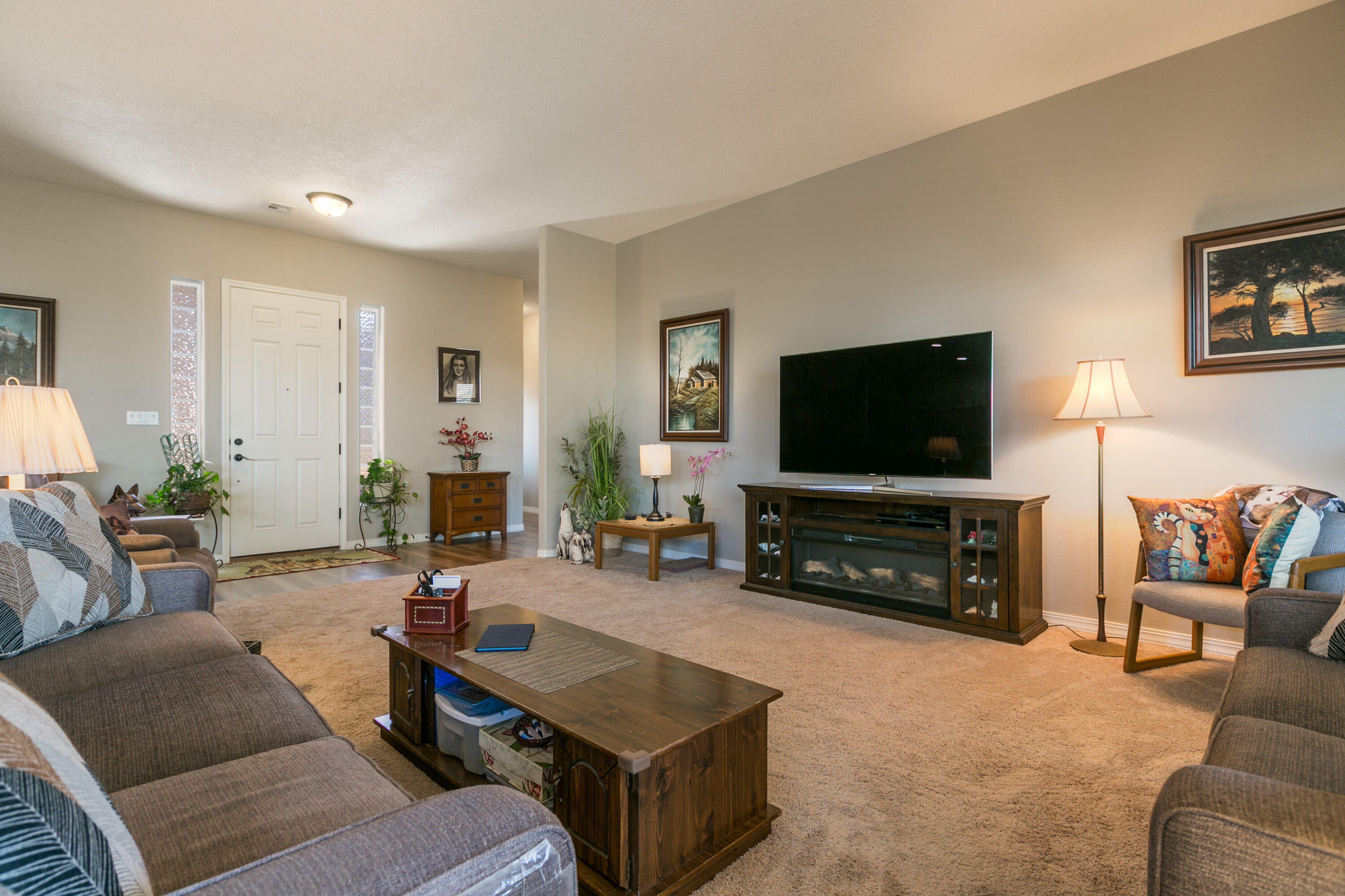 4070 Mora River Avenue SW