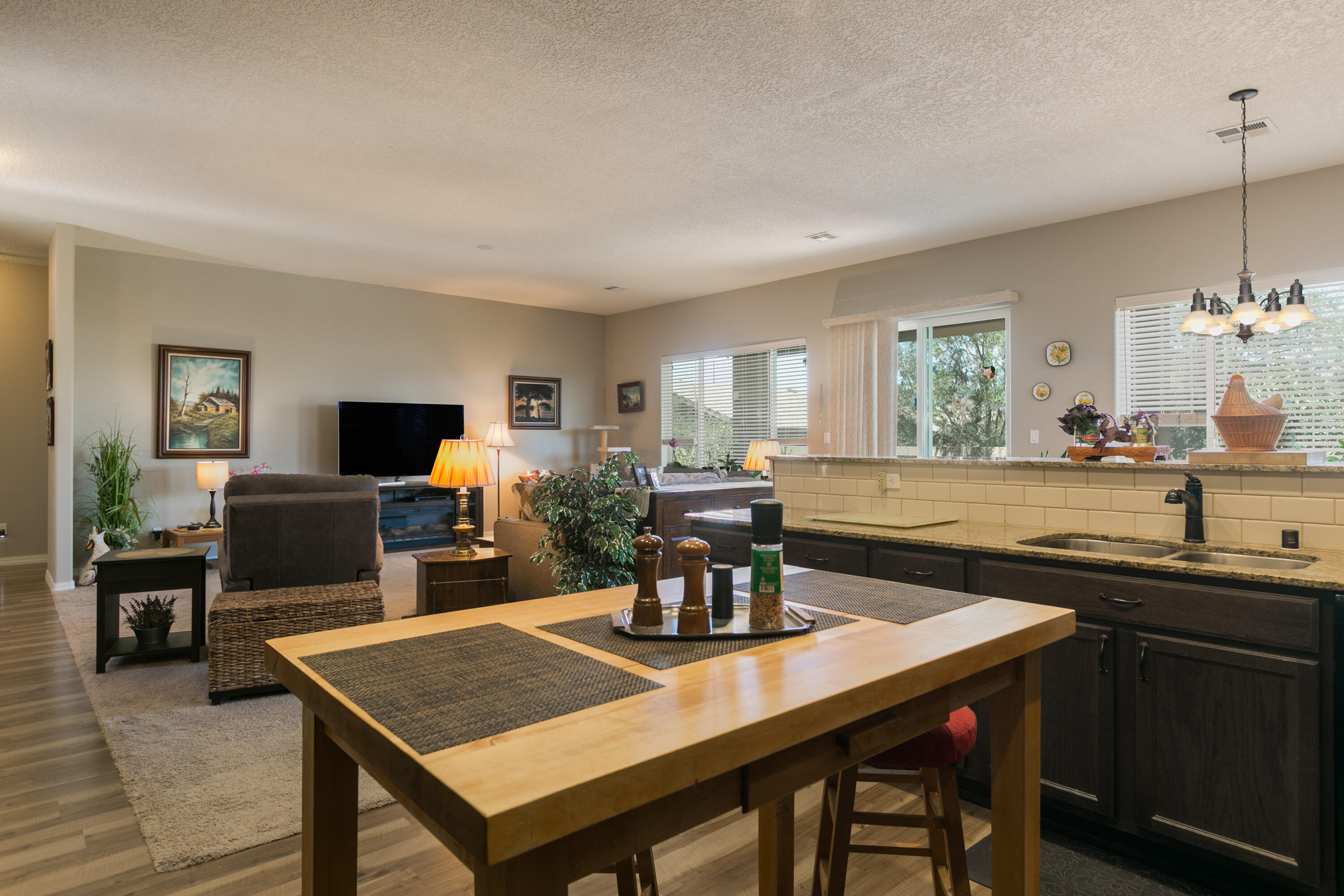 4070 Mora River Avenue SW