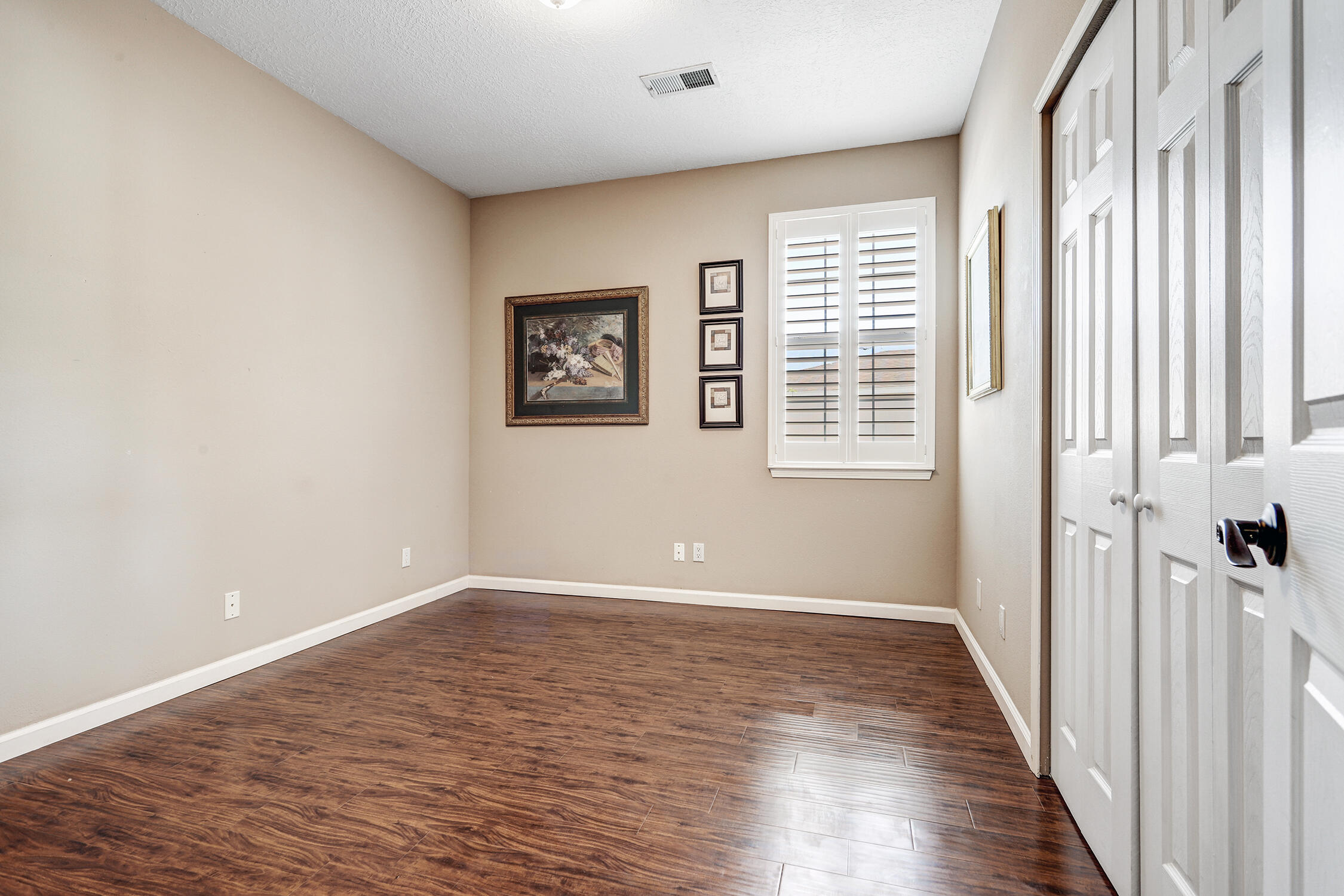 3706 Saint Andrews Drive SE