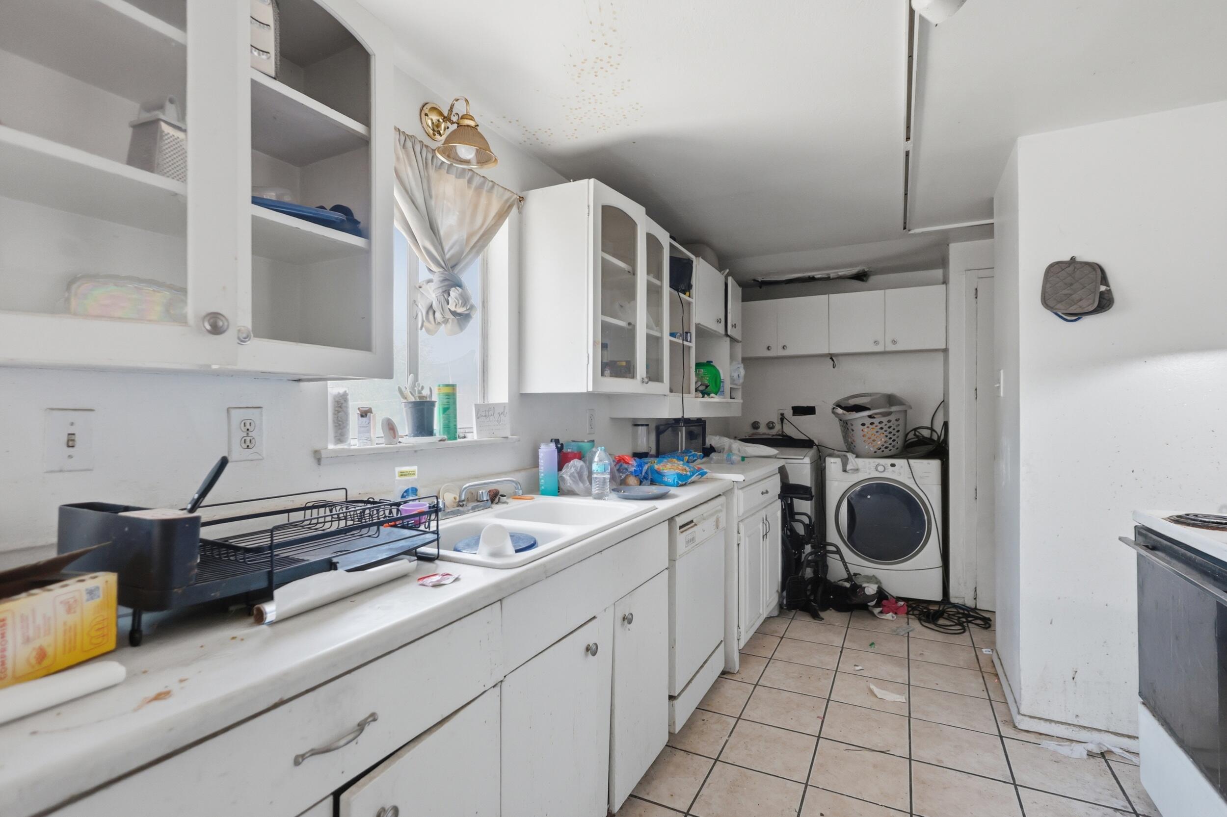 1025 Muriel Street NE