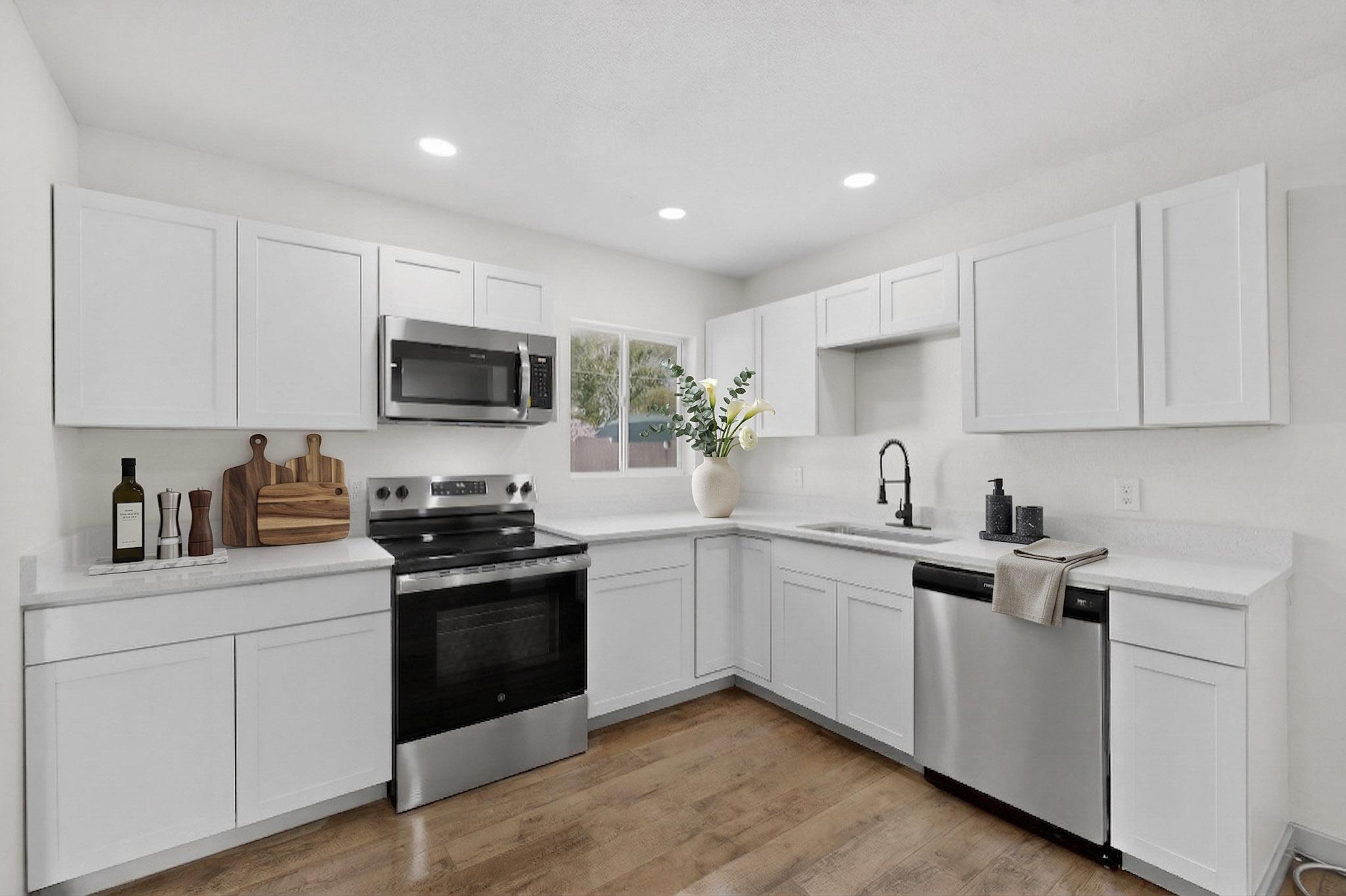 2032 Vermont Street NE