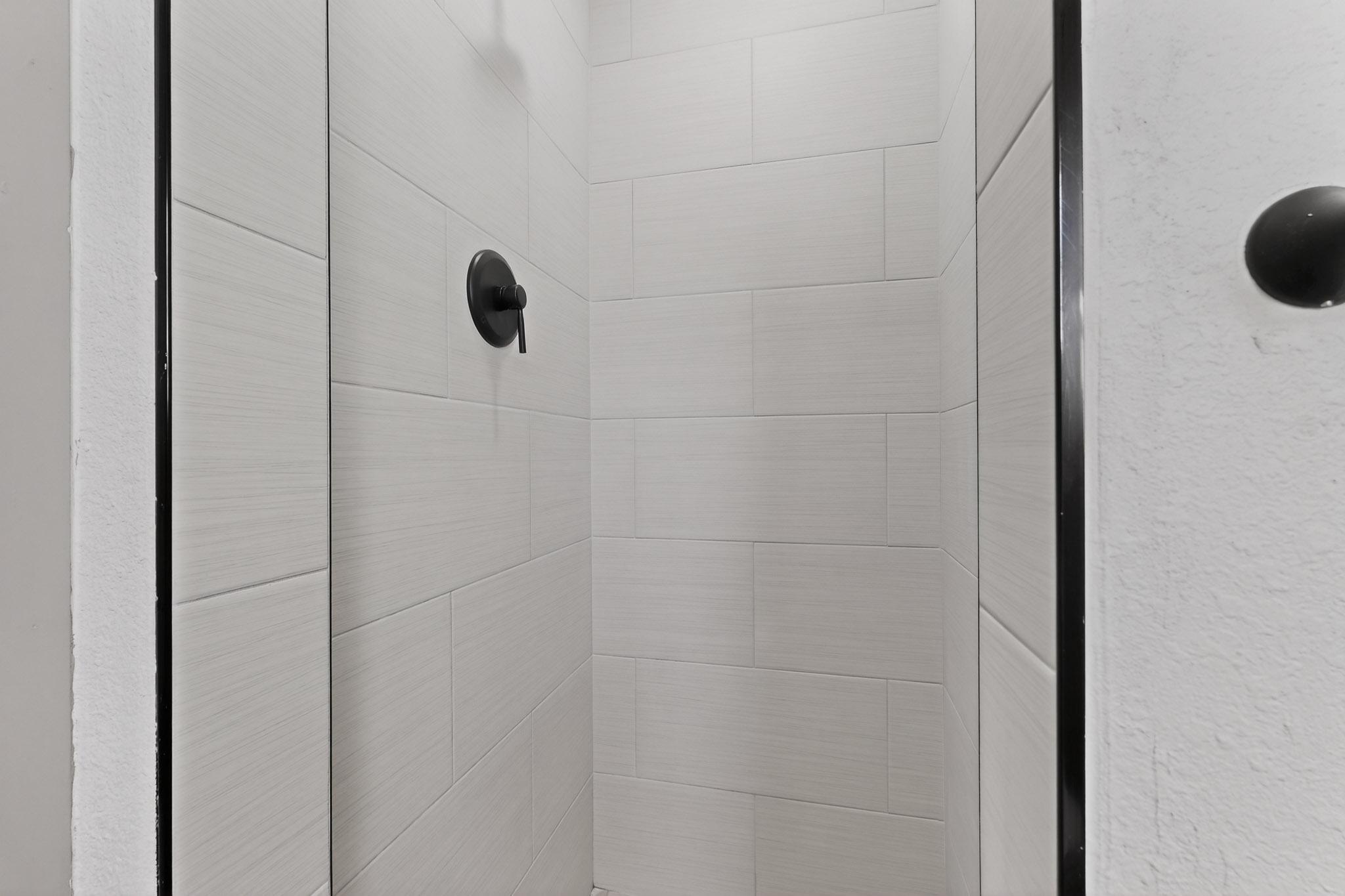 2032 Vermont Street NE