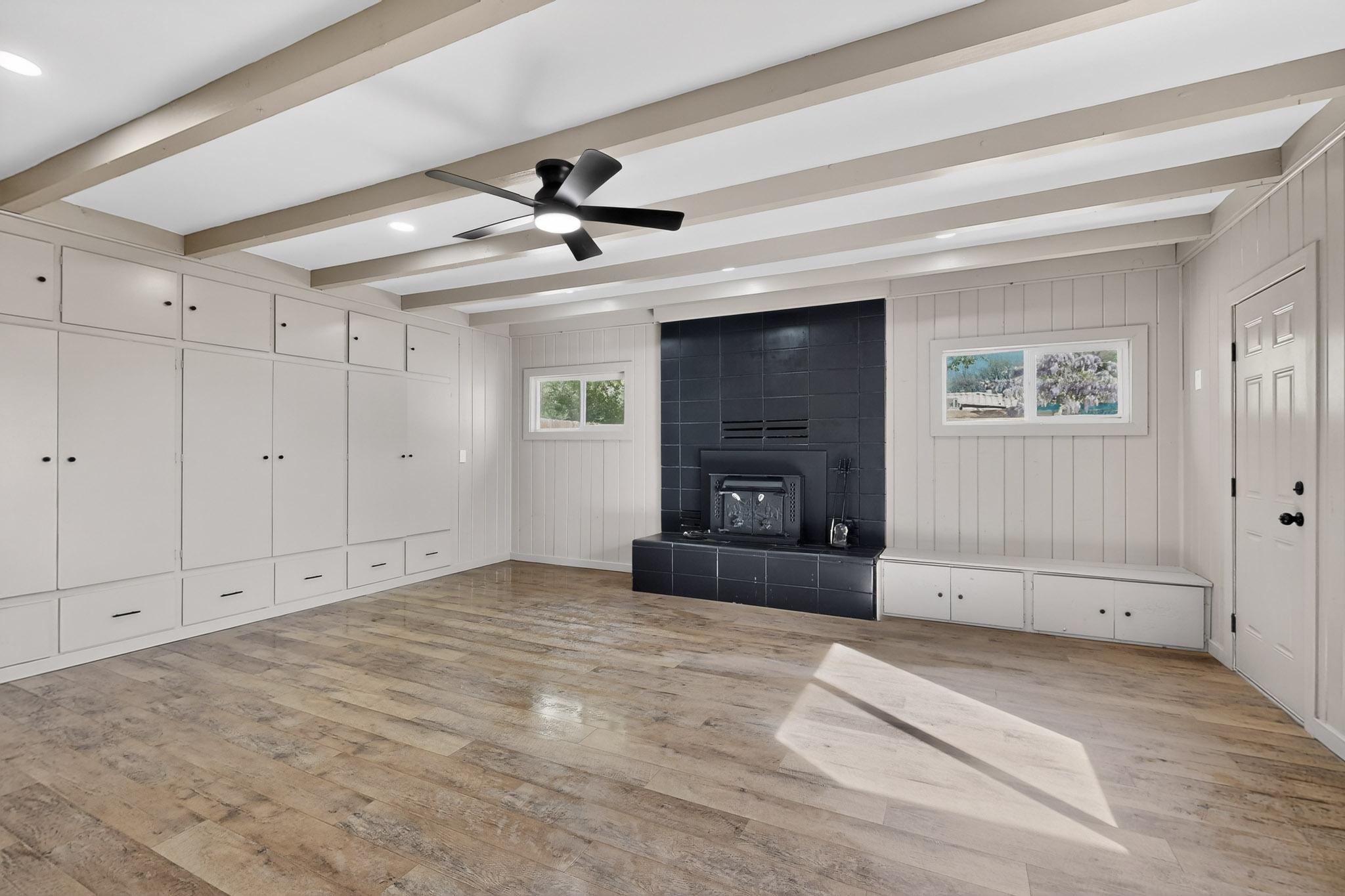 2032 Vermont Street NE