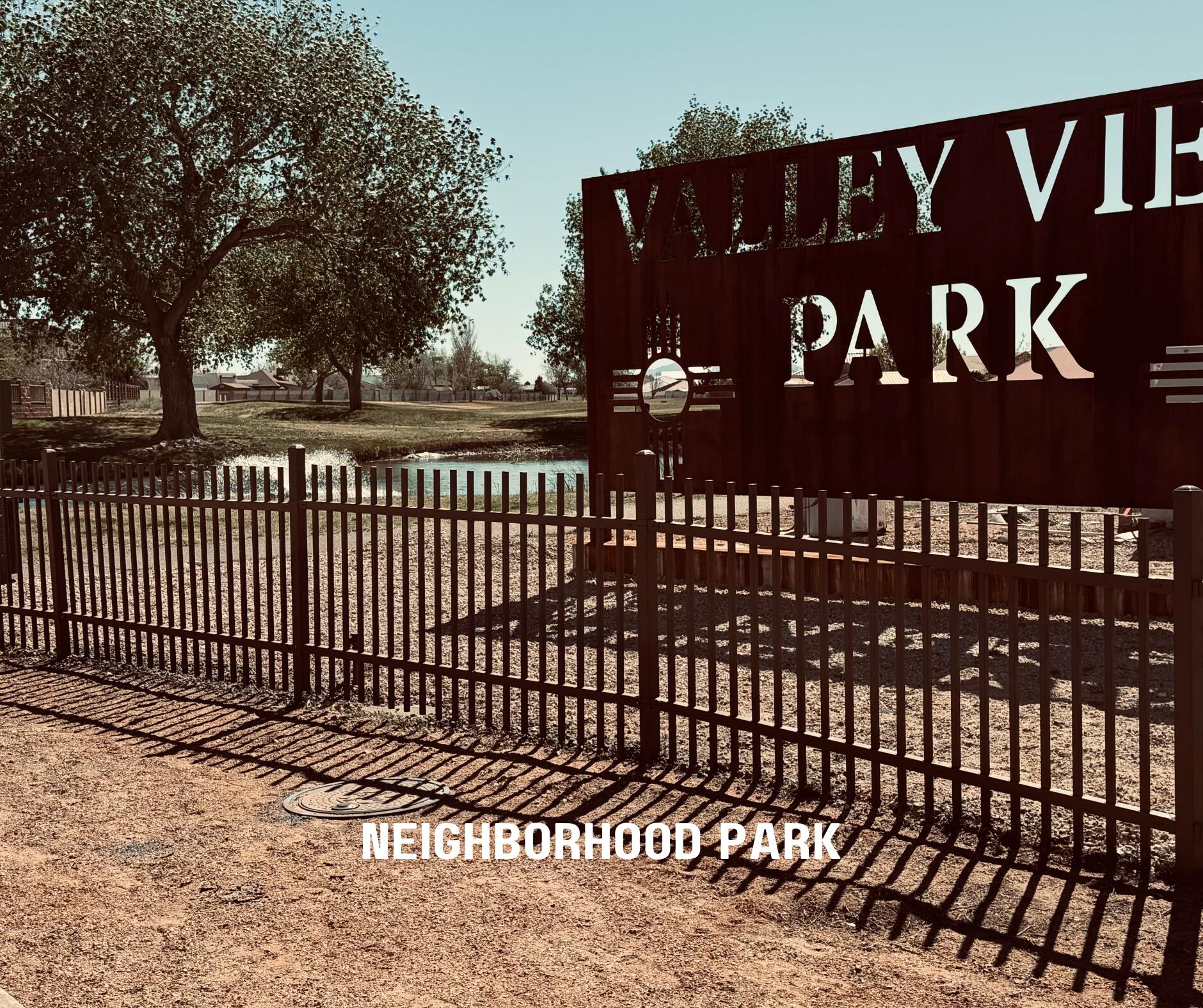 1521 Valley View Drive SW