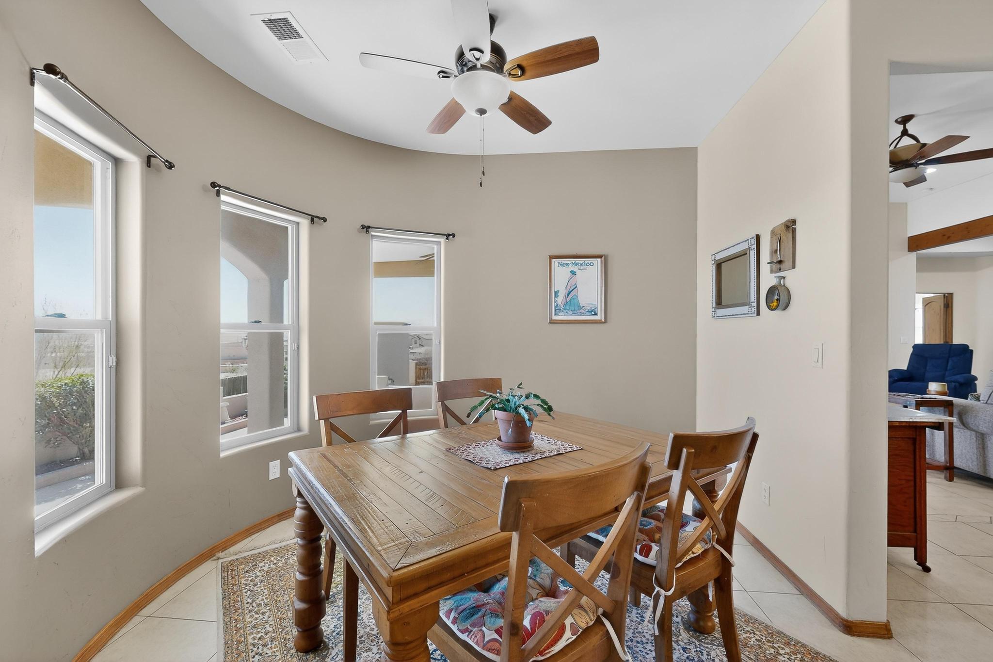 1521 Valley View Drive SW