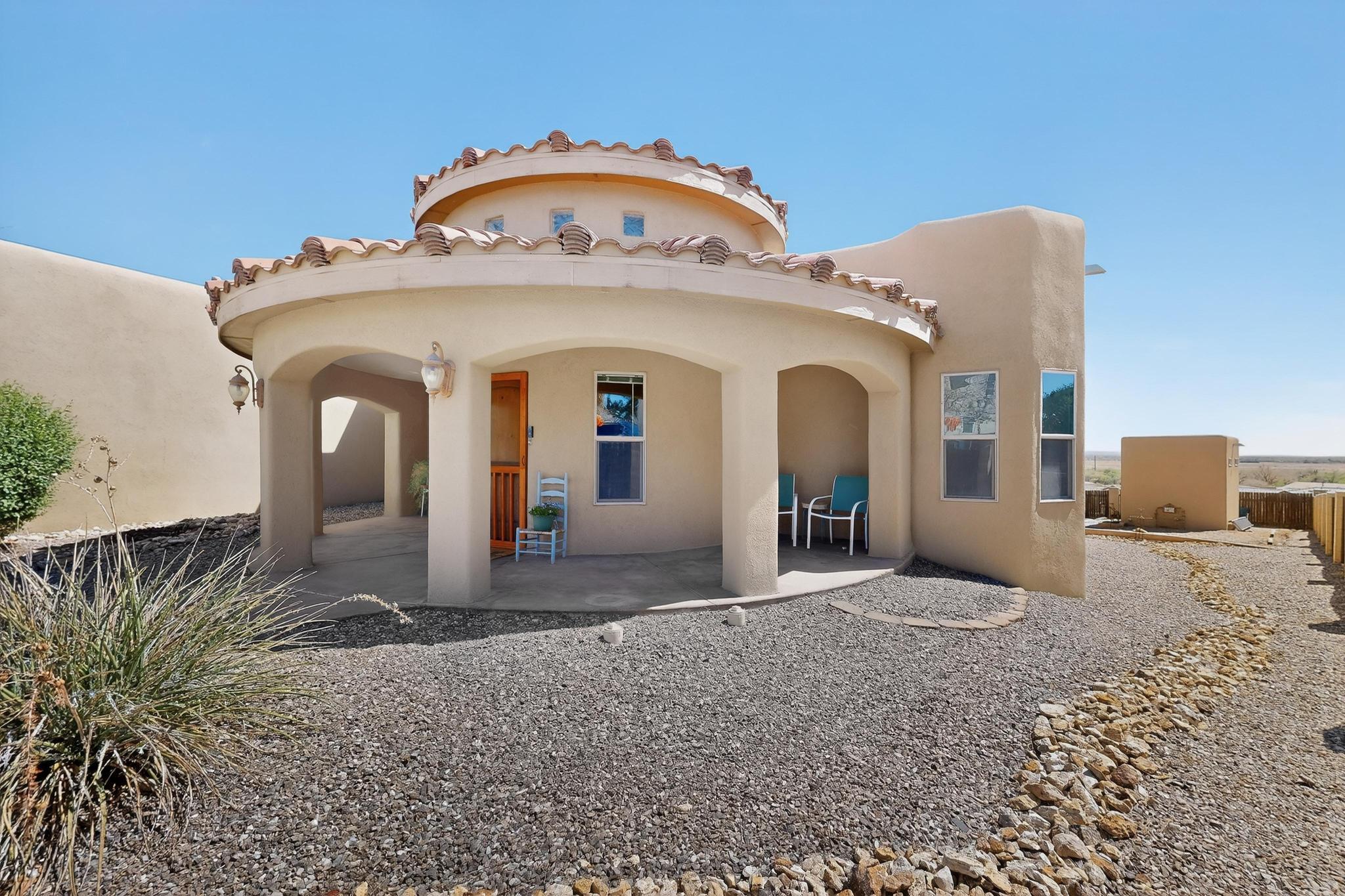 1521 Valley View Drive SW