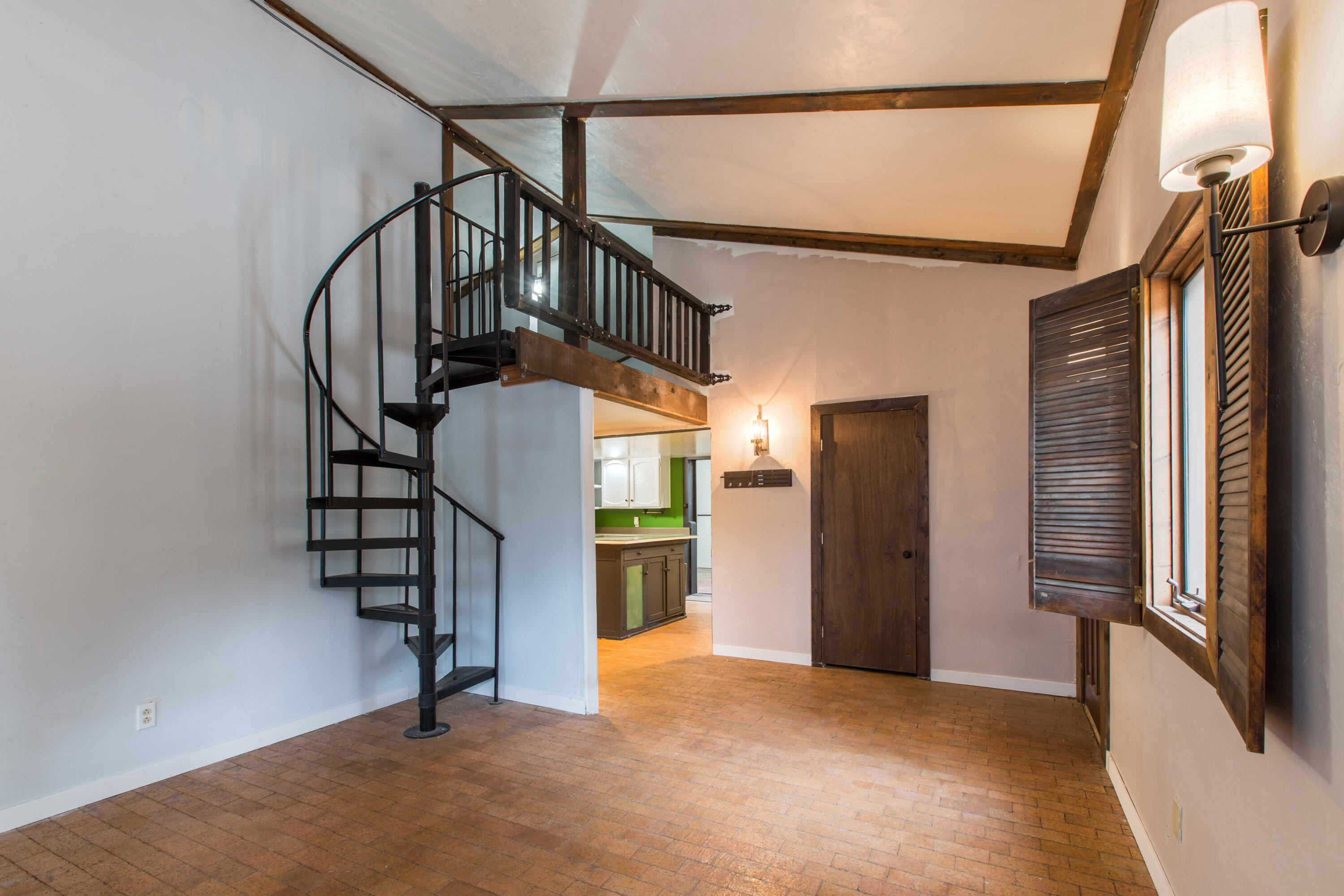 16 Bobolink Lane