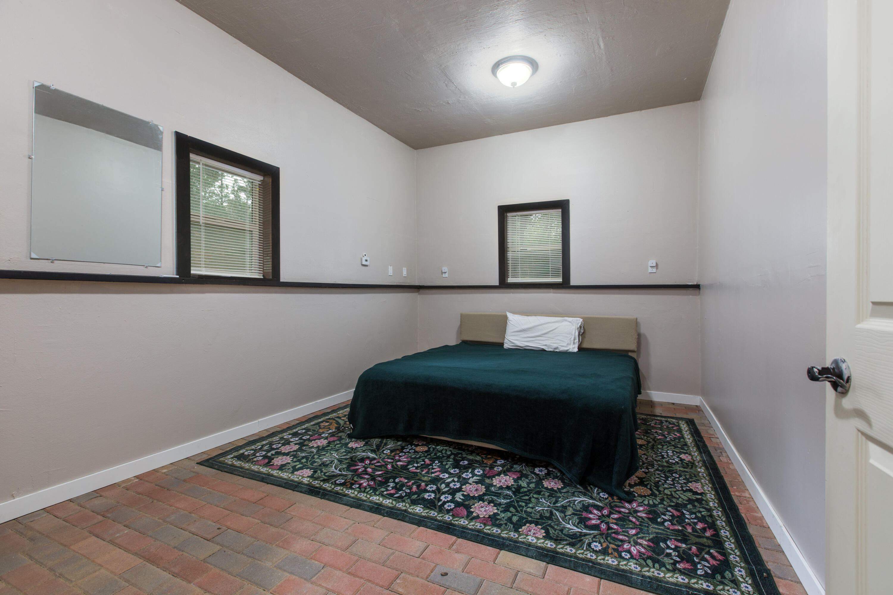 16 Bobolink Lane