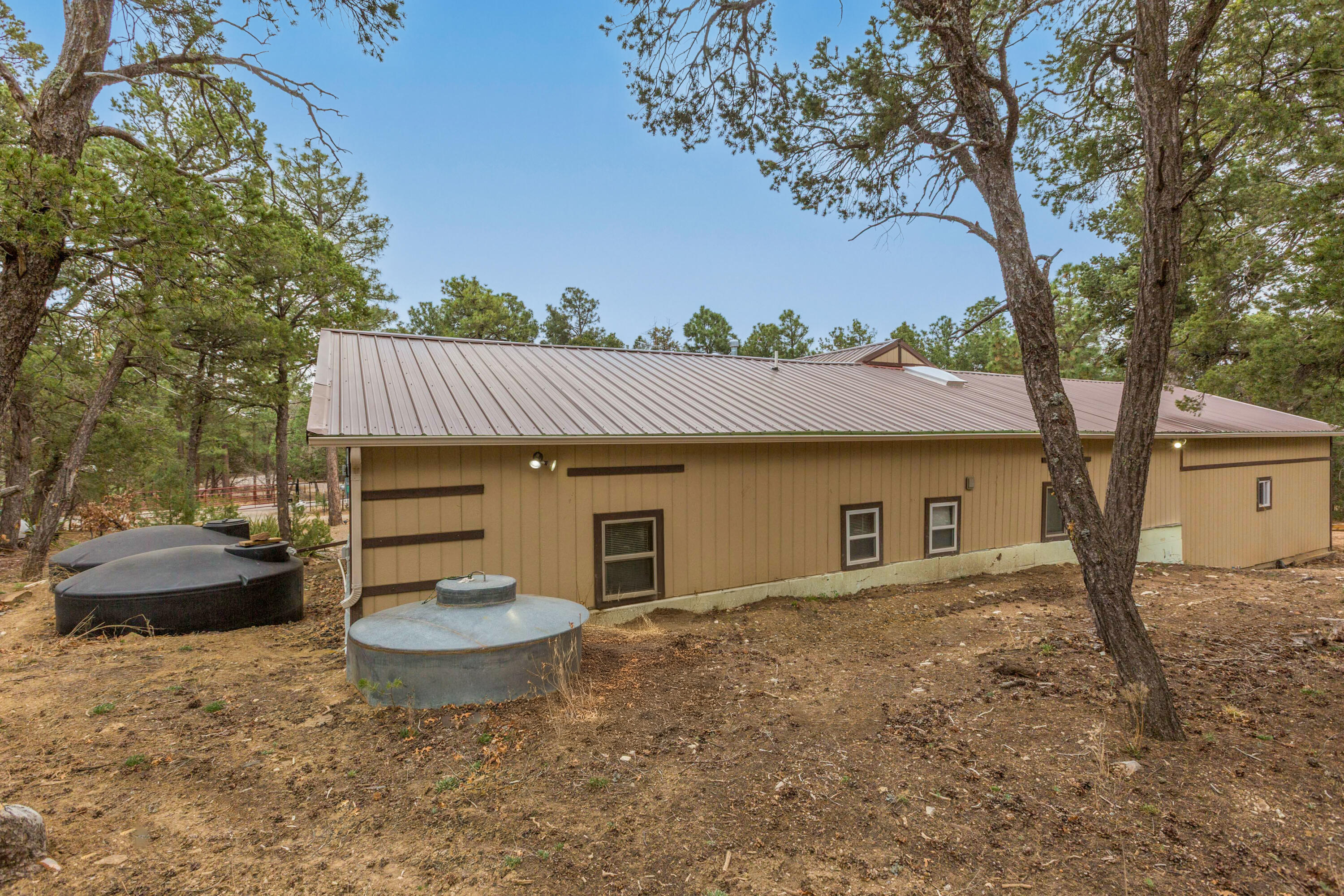16 Bobolink Lane