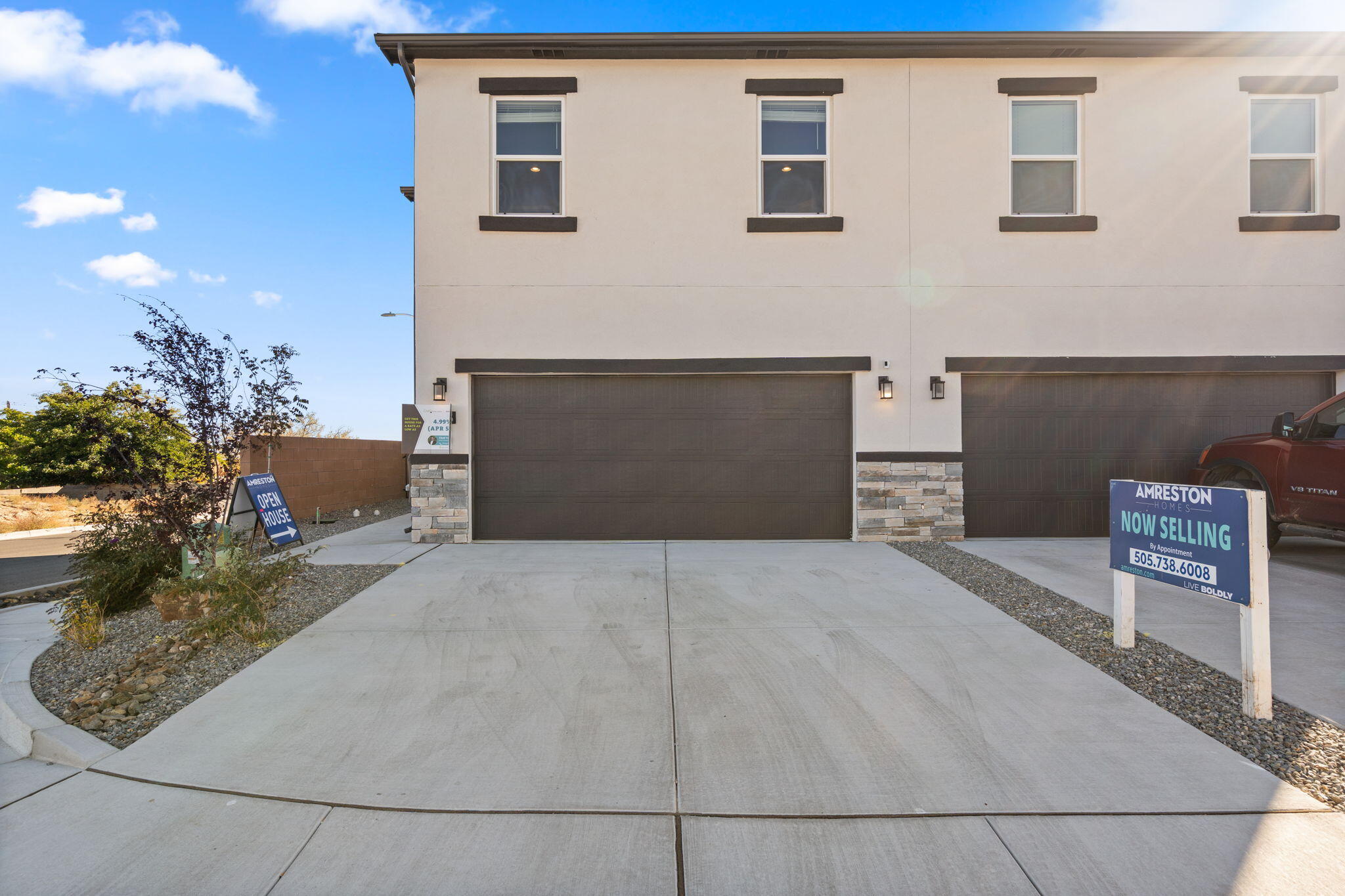 1898 Sunrise Lane