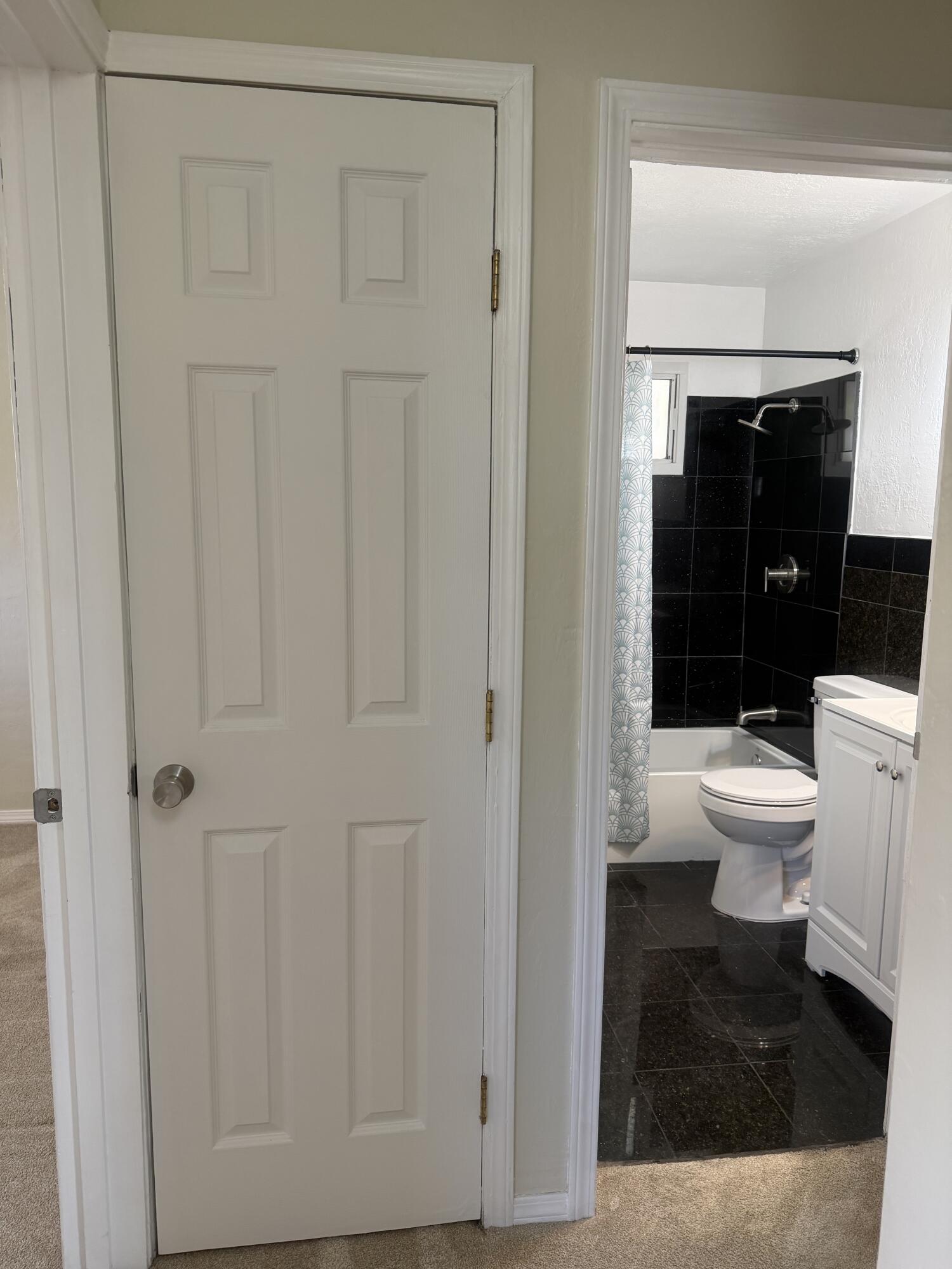 9018 Phoenix Avenue NE