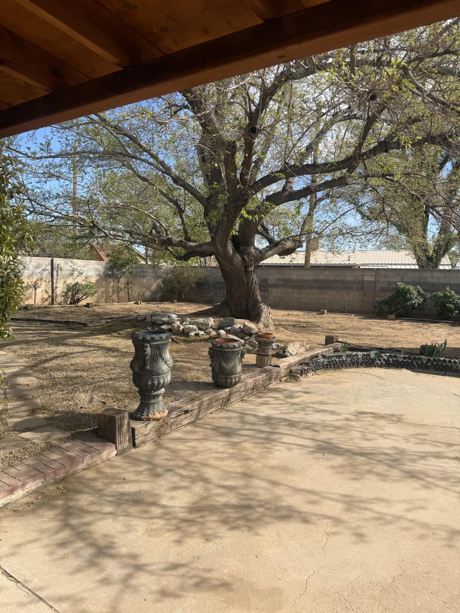 9018 Phoenix Avenue NE