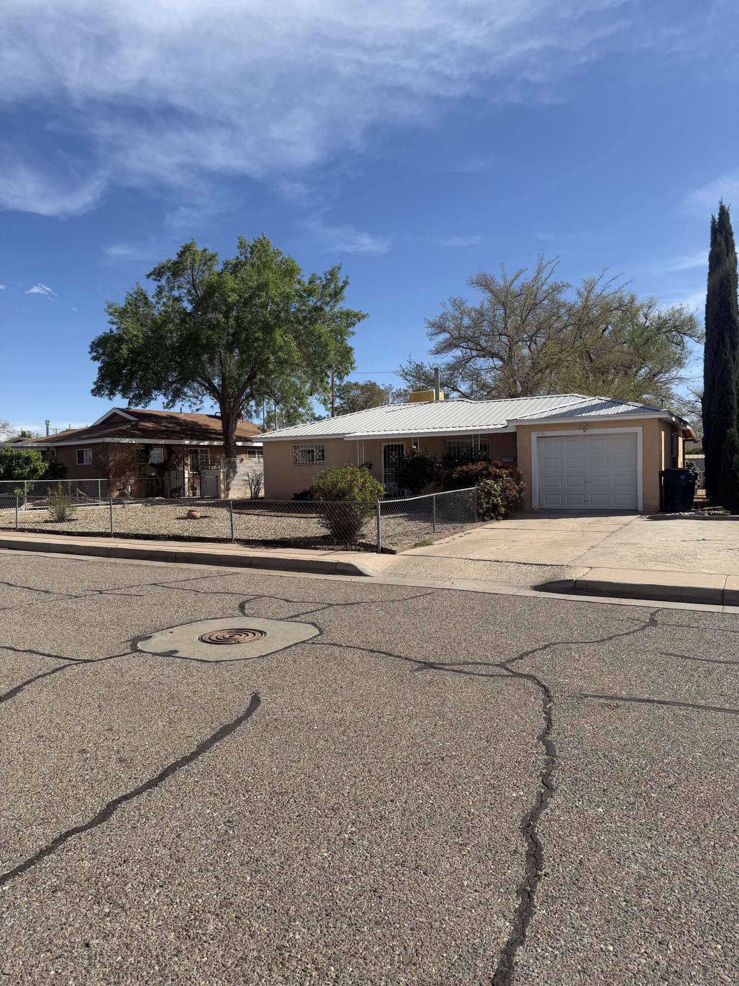 9018 Phoenix Avenue NE