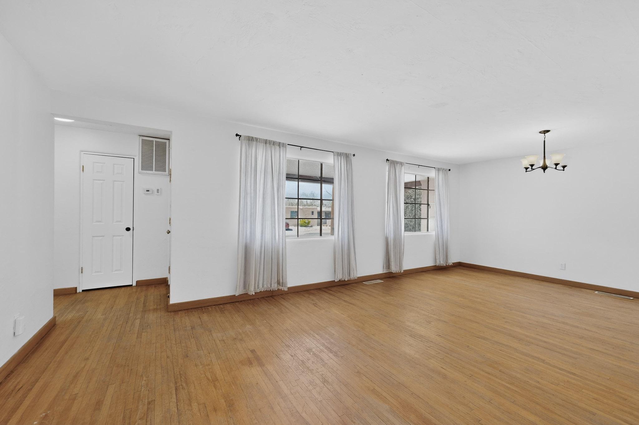 1820 Indiana Street NE