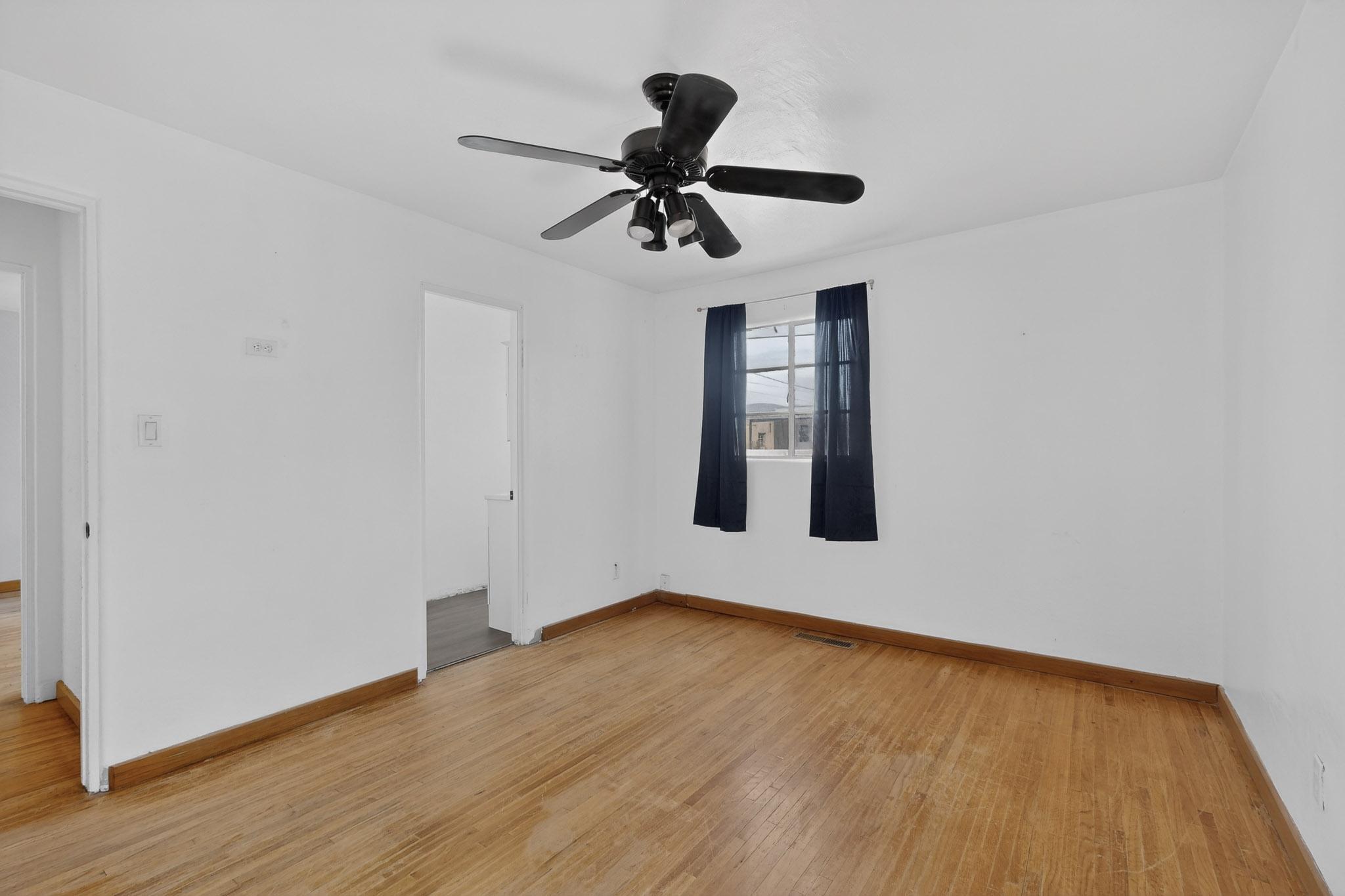 1820 Indiana Street NE