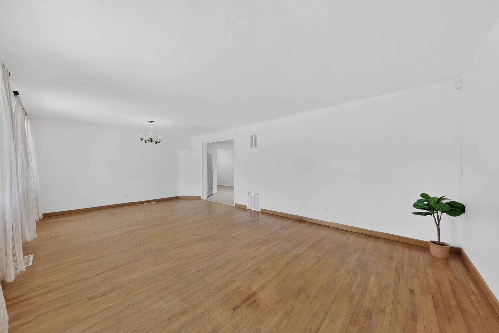 1820 Indiana Street NE