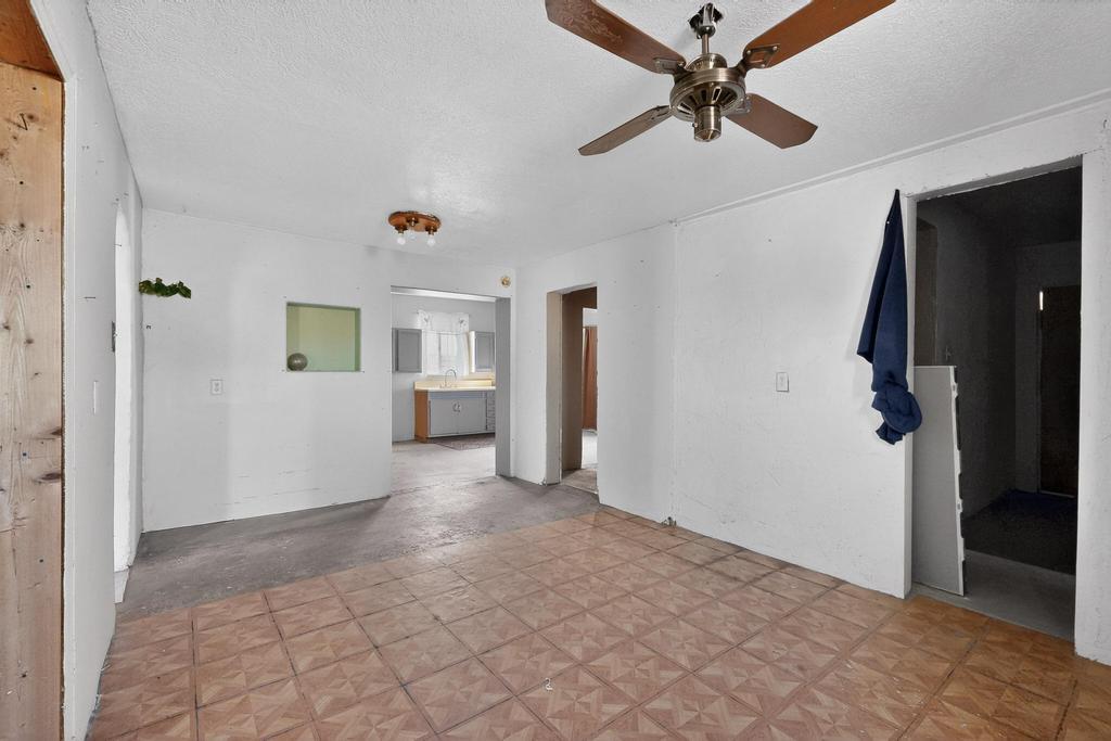 105 Barcelona Circle SW