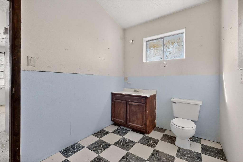 105 Barcelona Circle SW