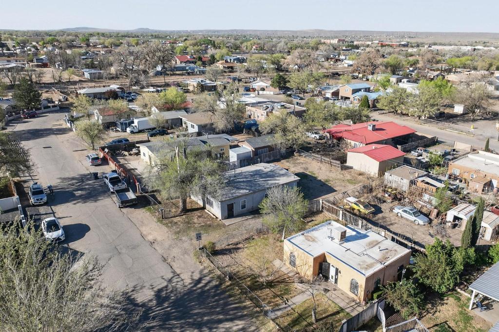 105 Barcelona Circle SW