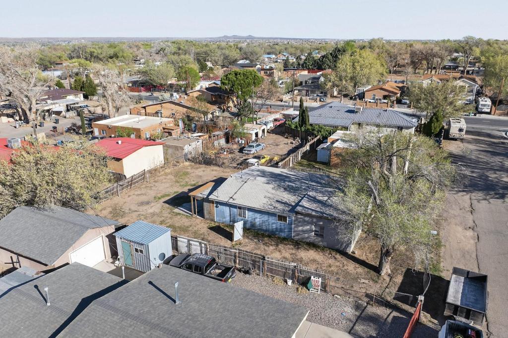 105 Barcelona Circle SW